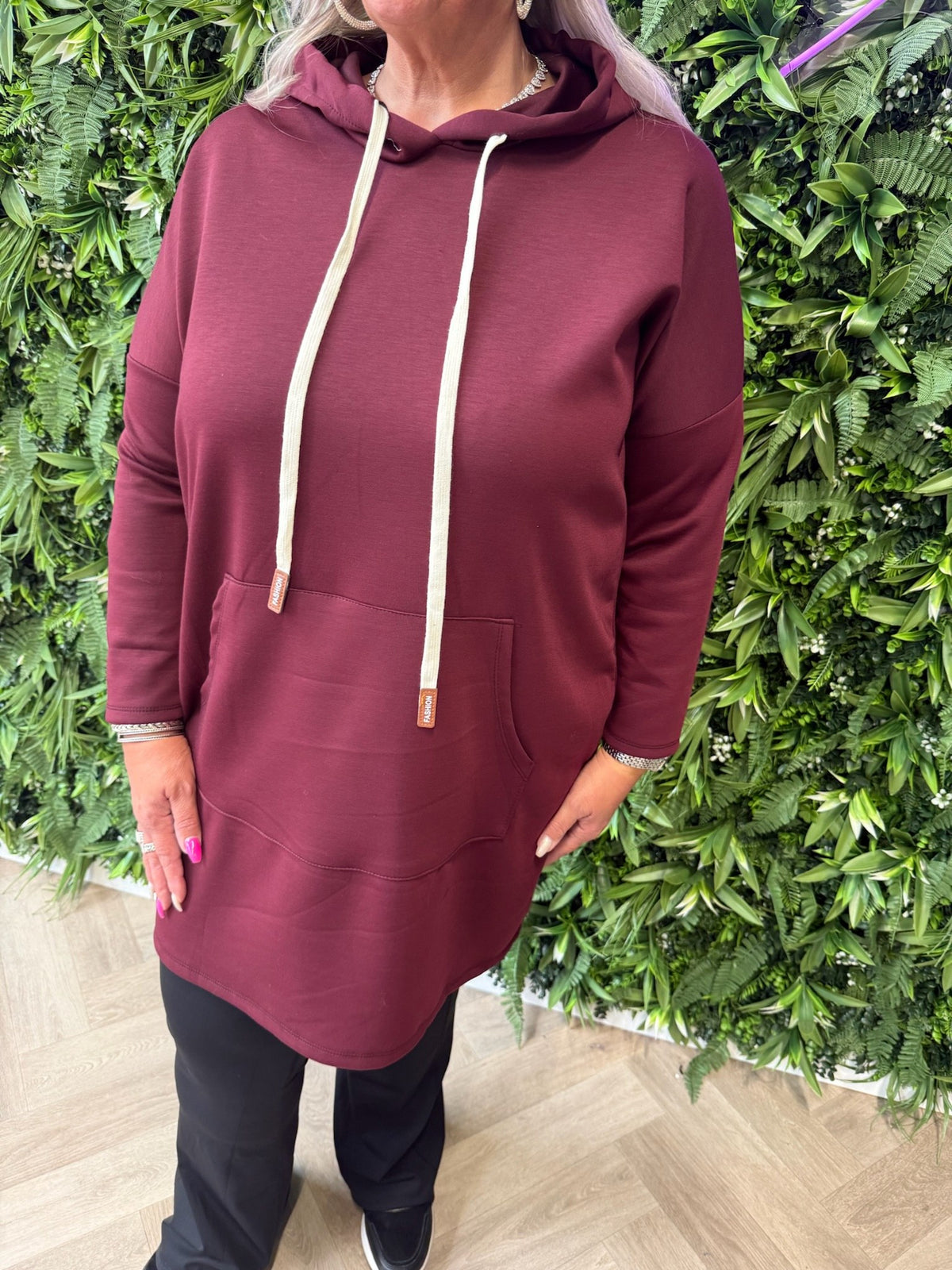 Sweaterdress met capuchon uni bordeaux