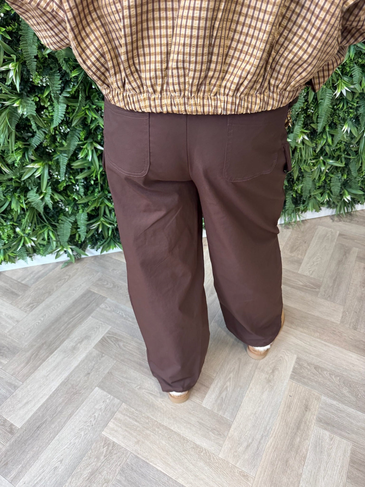 Broek wide leg donkerbruin