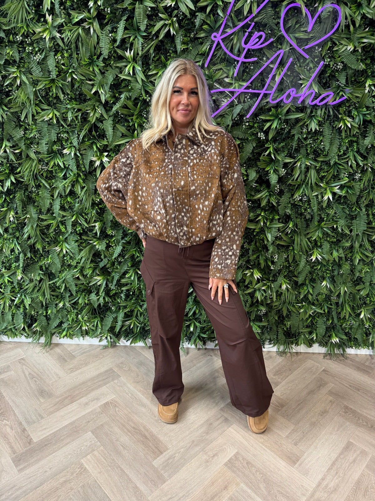 Bomber jasje bambi print camel