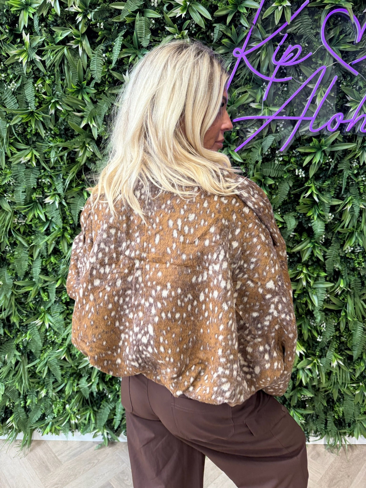 Bomber jasje bambi print camel