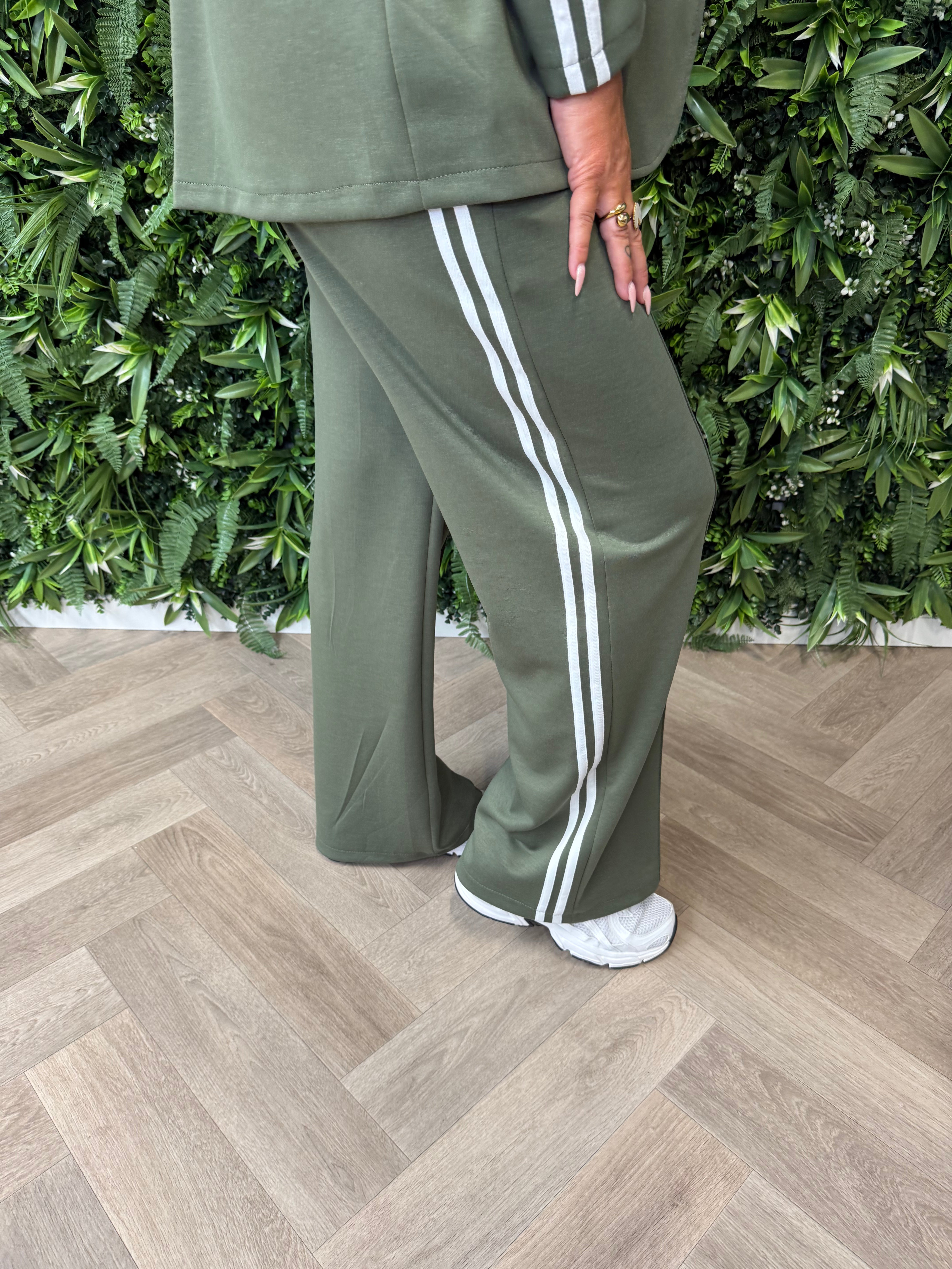 Tweedelig blazer joggingspak met bies legergroen