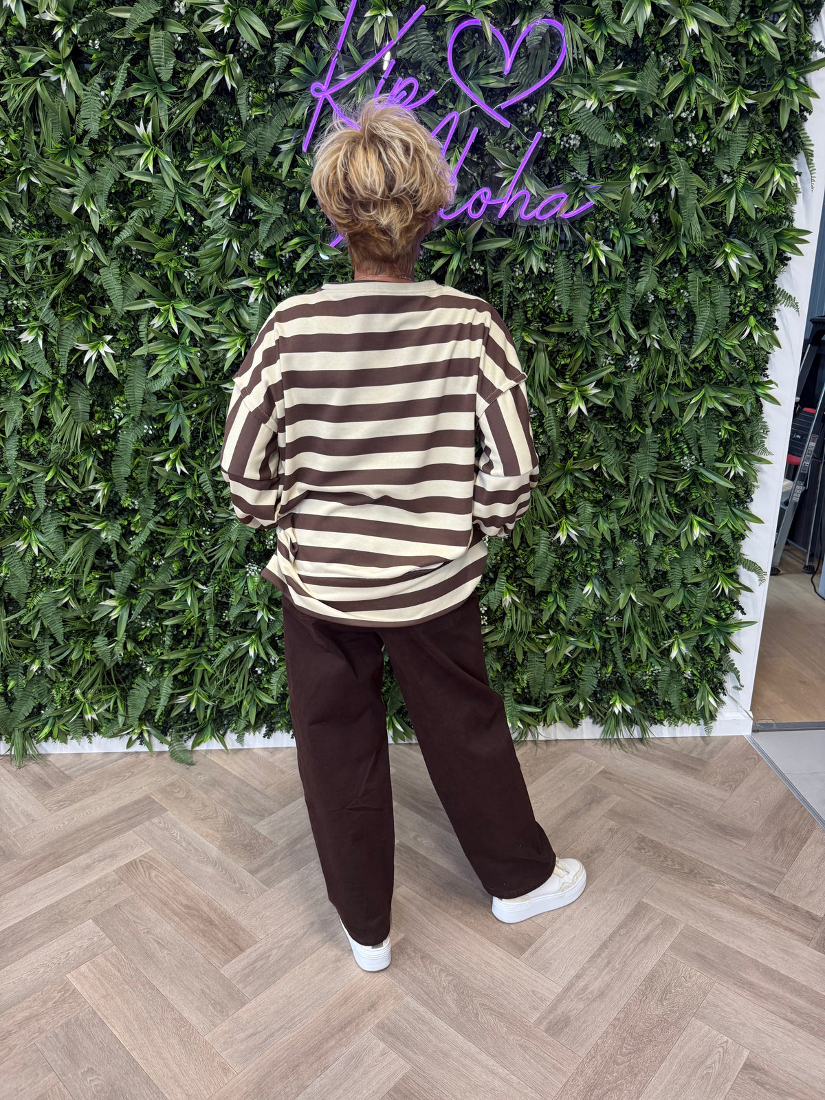 Sweater strepen donkerbruin