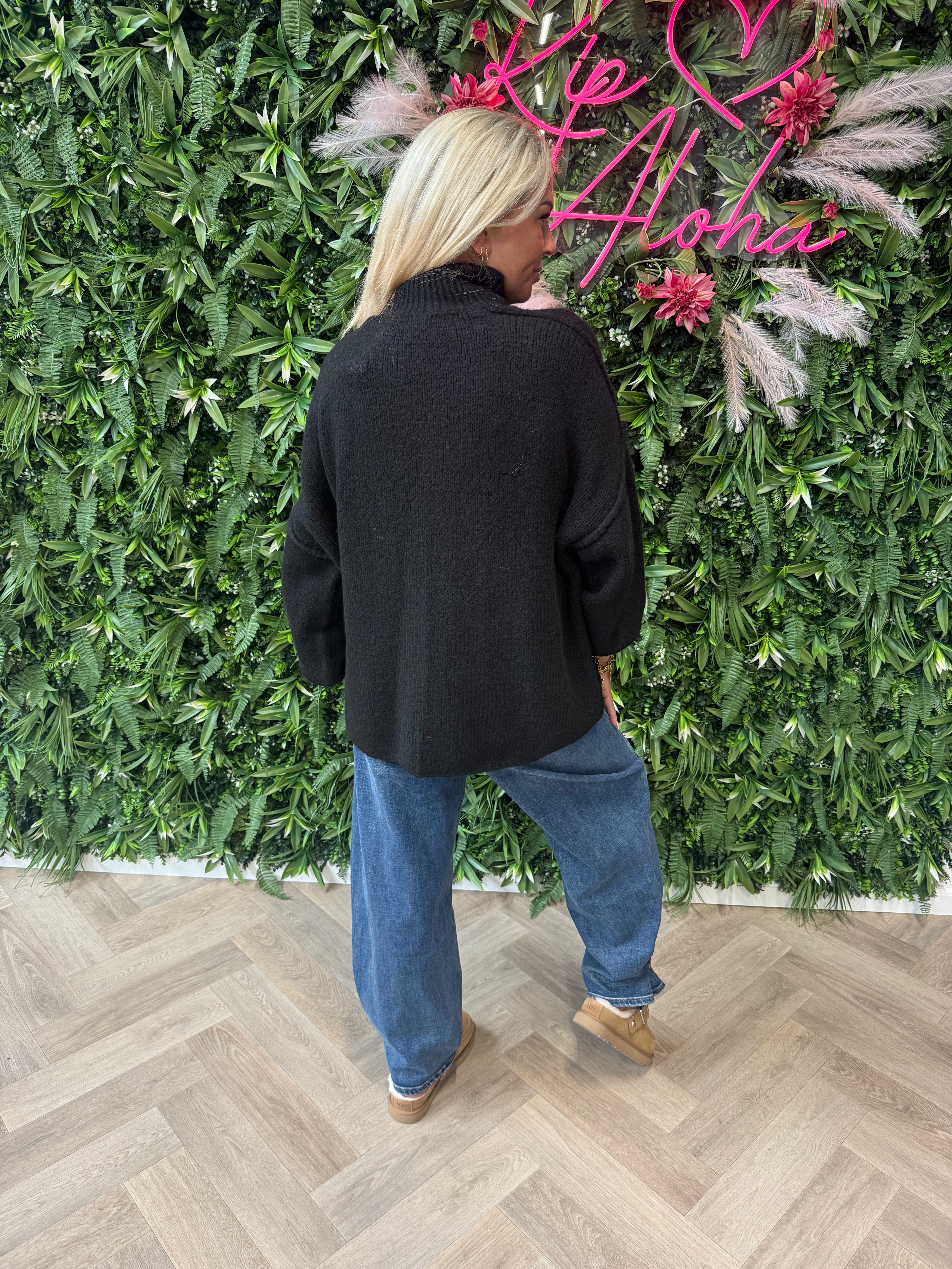 Gebreide trui turtle neck pofmouwen zwart