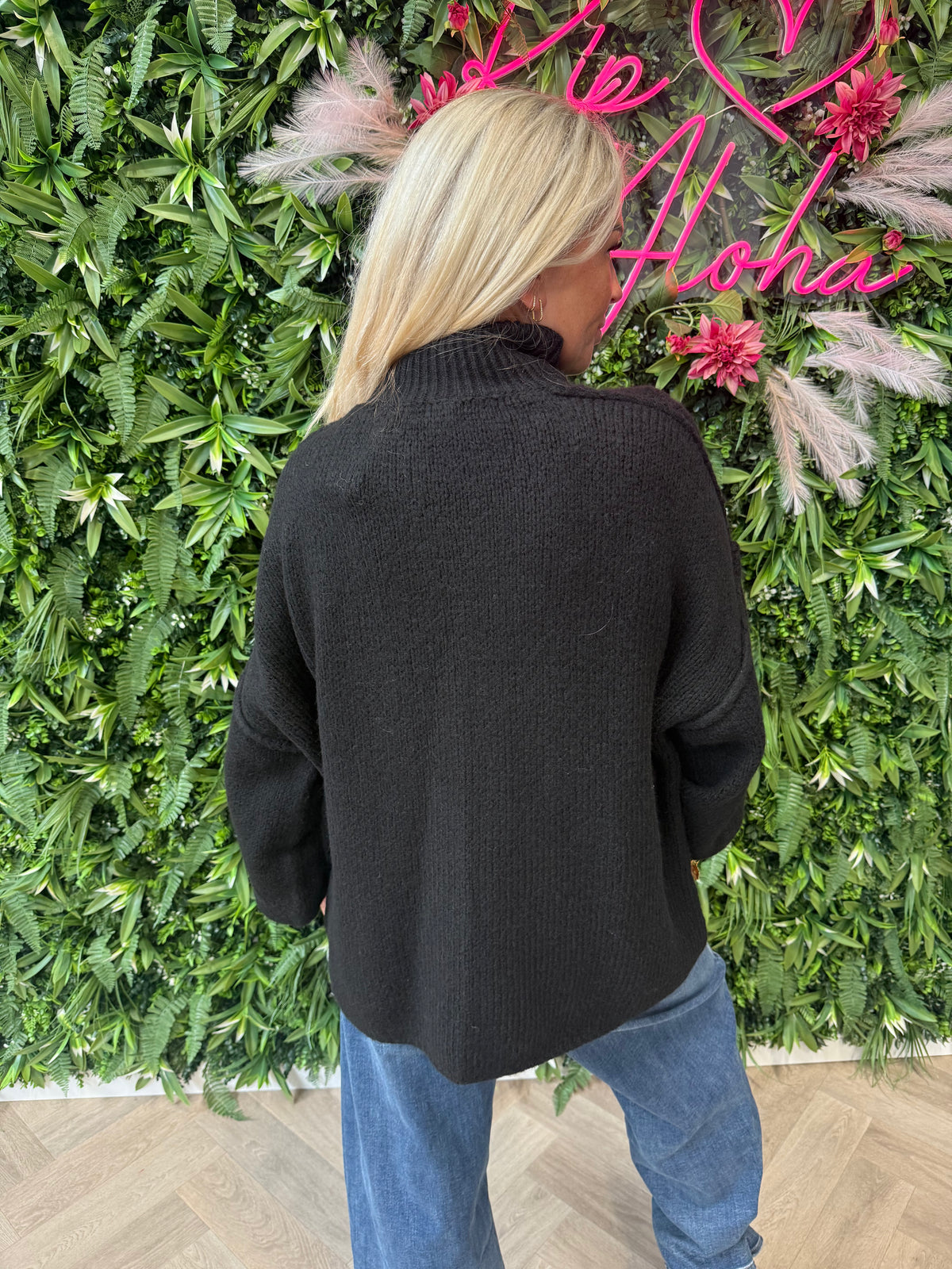 Gebreide trui turtle neck pofmouwen zwart