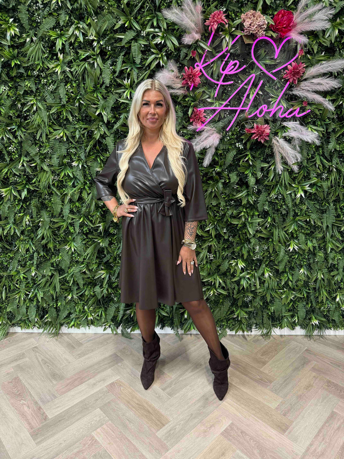 Leatherlook jurk donkerbruin