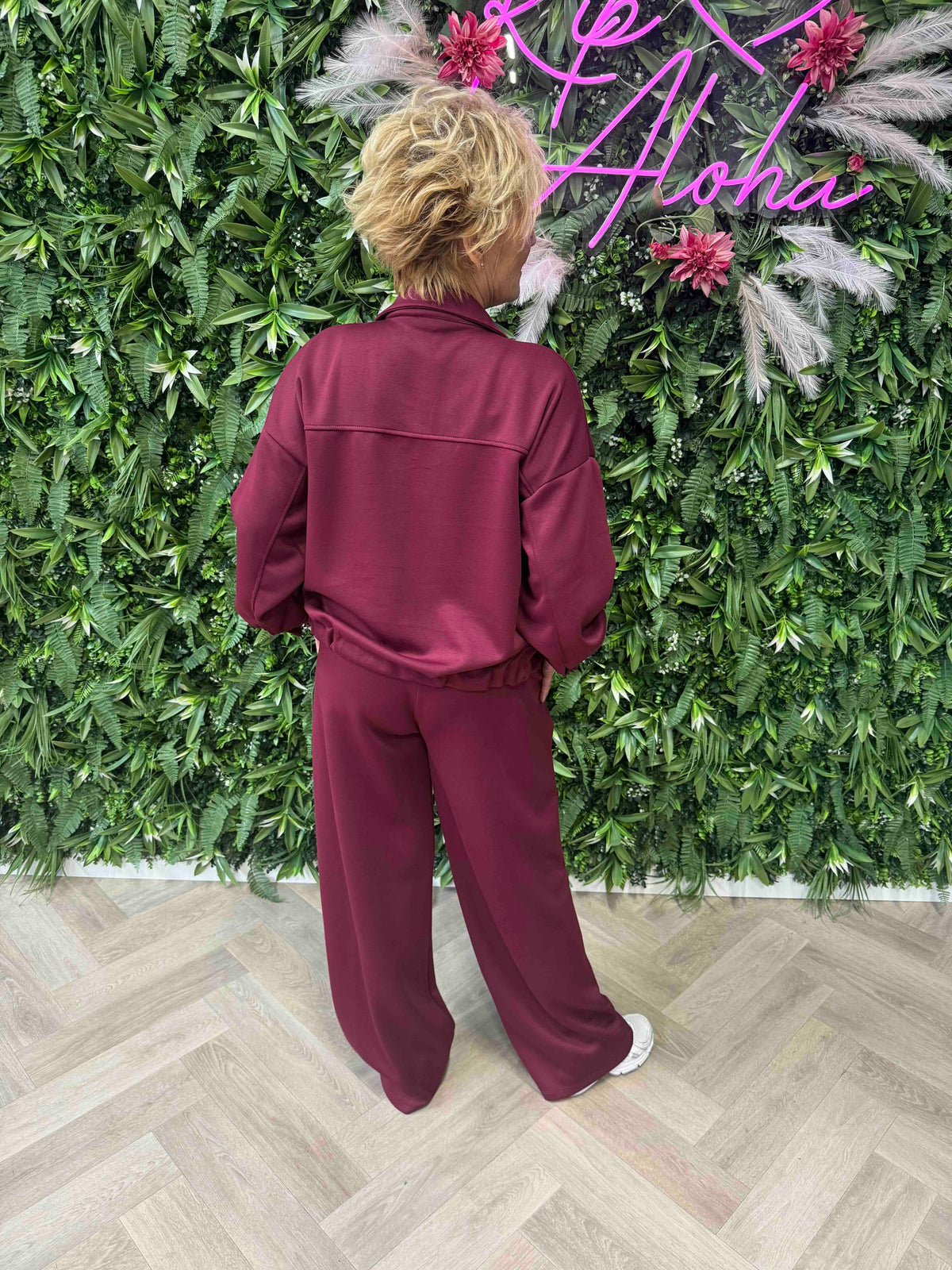 Tweedelig pak blouse met knopen bordeaux