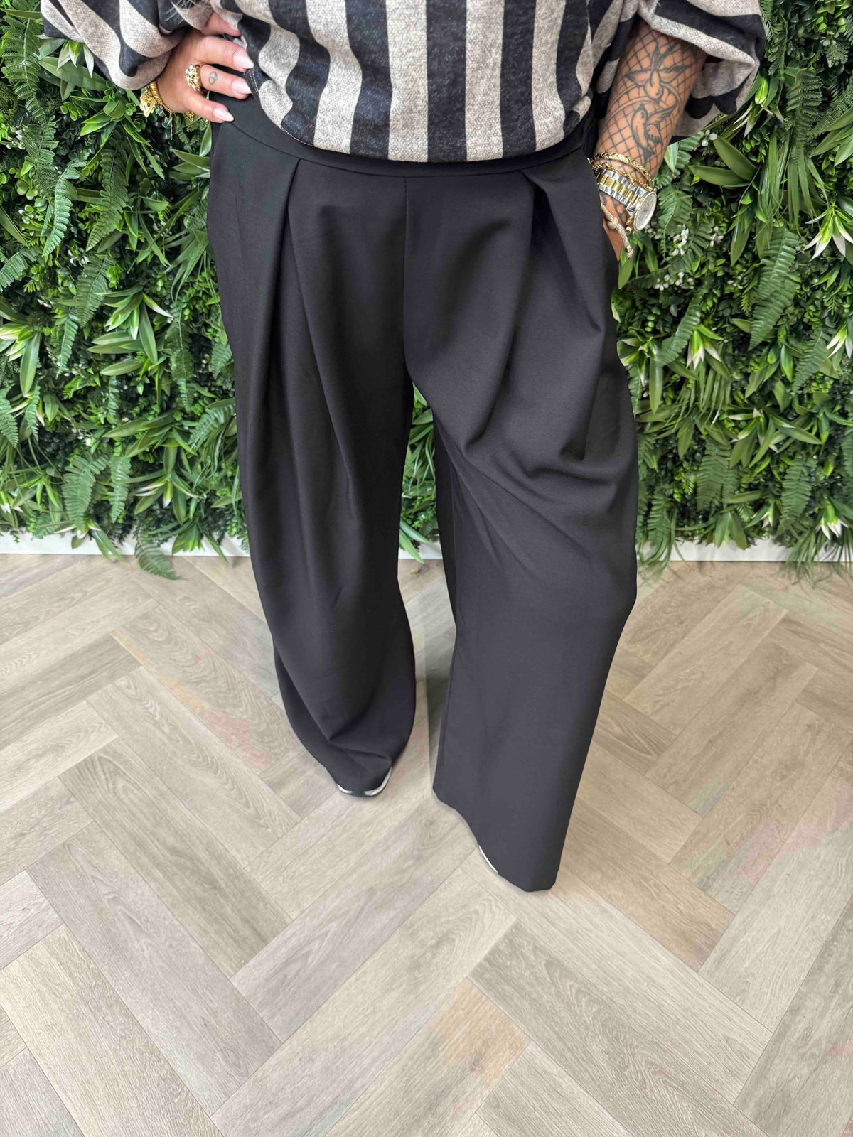 Pantalon met plooi zwart