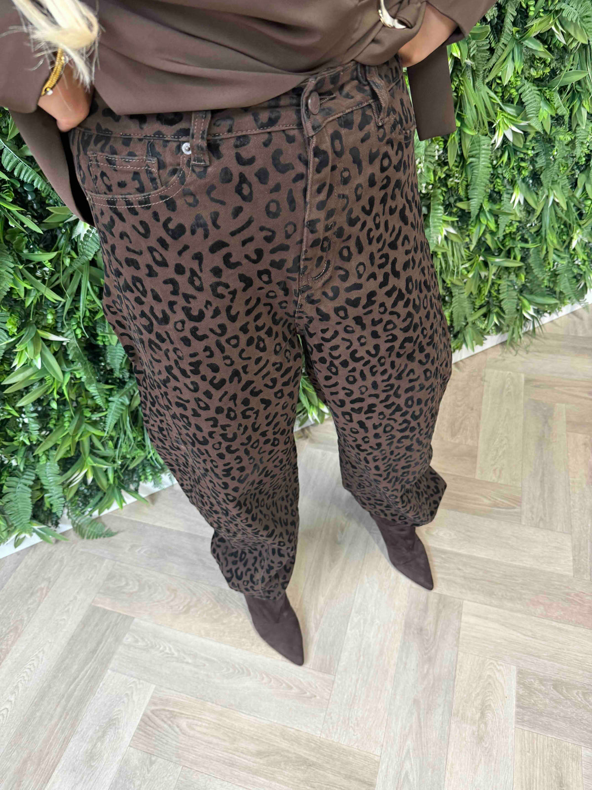 Jewelly panter print balloon fit donkerbruin