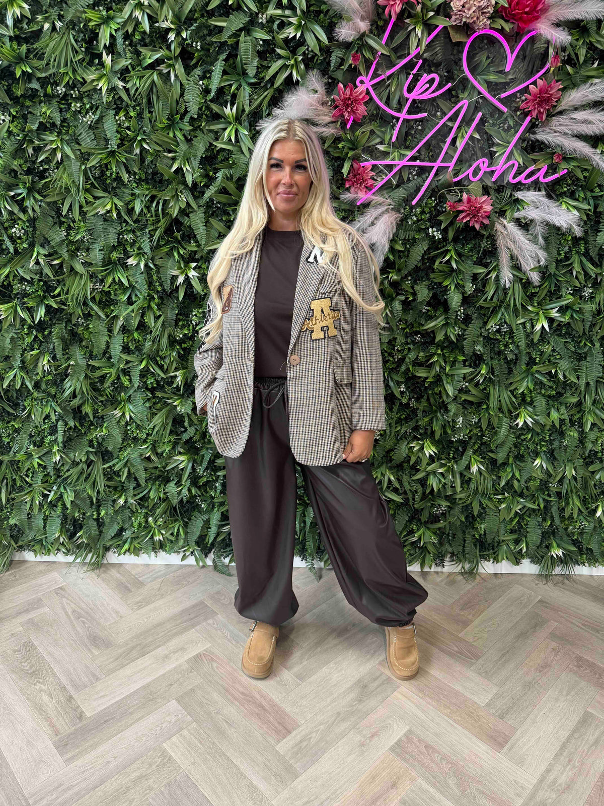 Blazer kleine ruit teddy applicatie lichtbruin