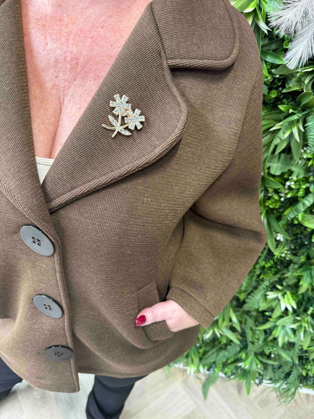 Scuba blazer met grote knopen bruin