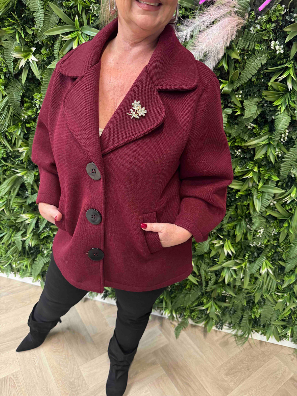 Scuba blazer met grote knopen bordeaux