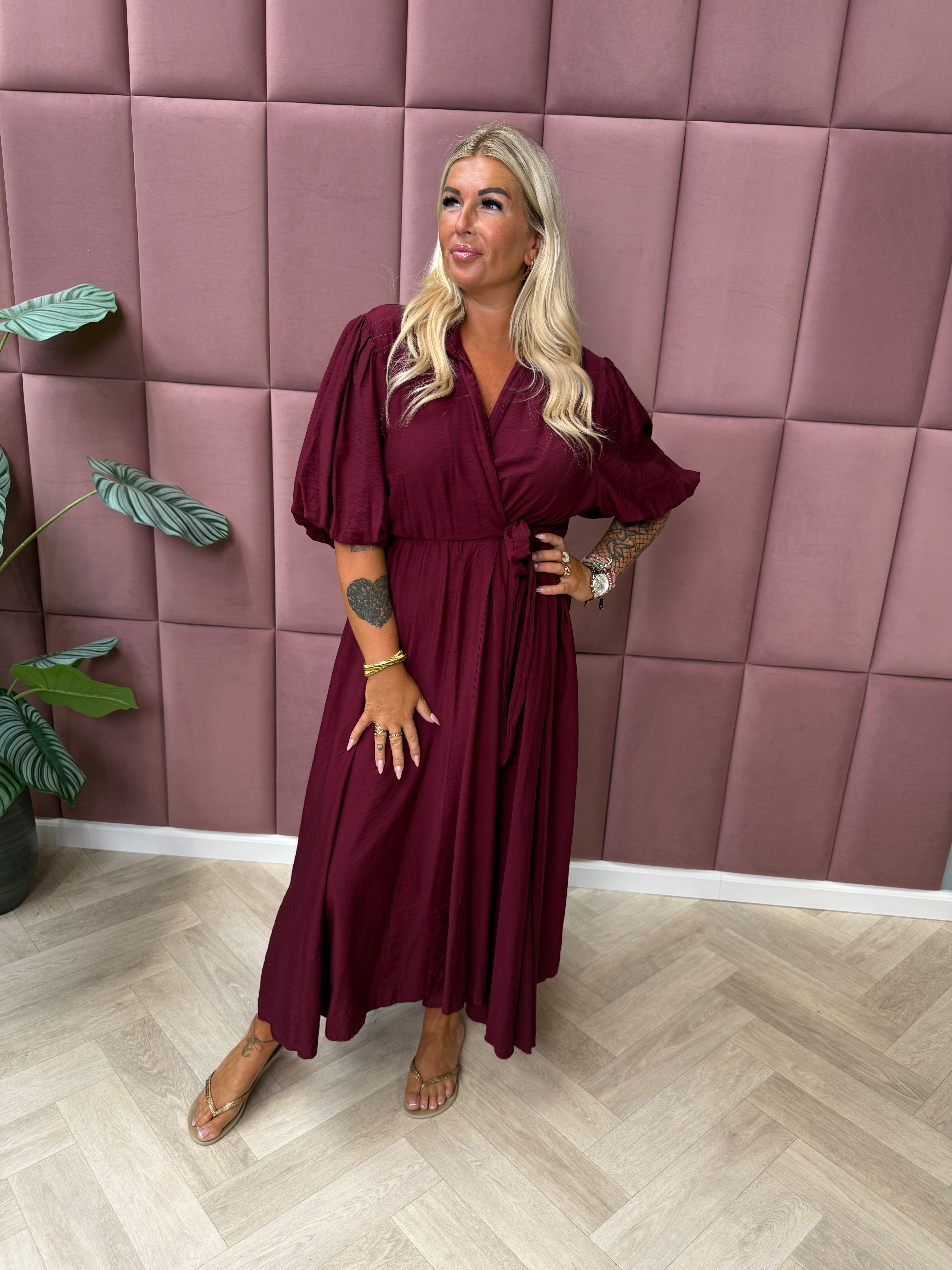 Lange overslag jurk korte pofmouwen bordeaux