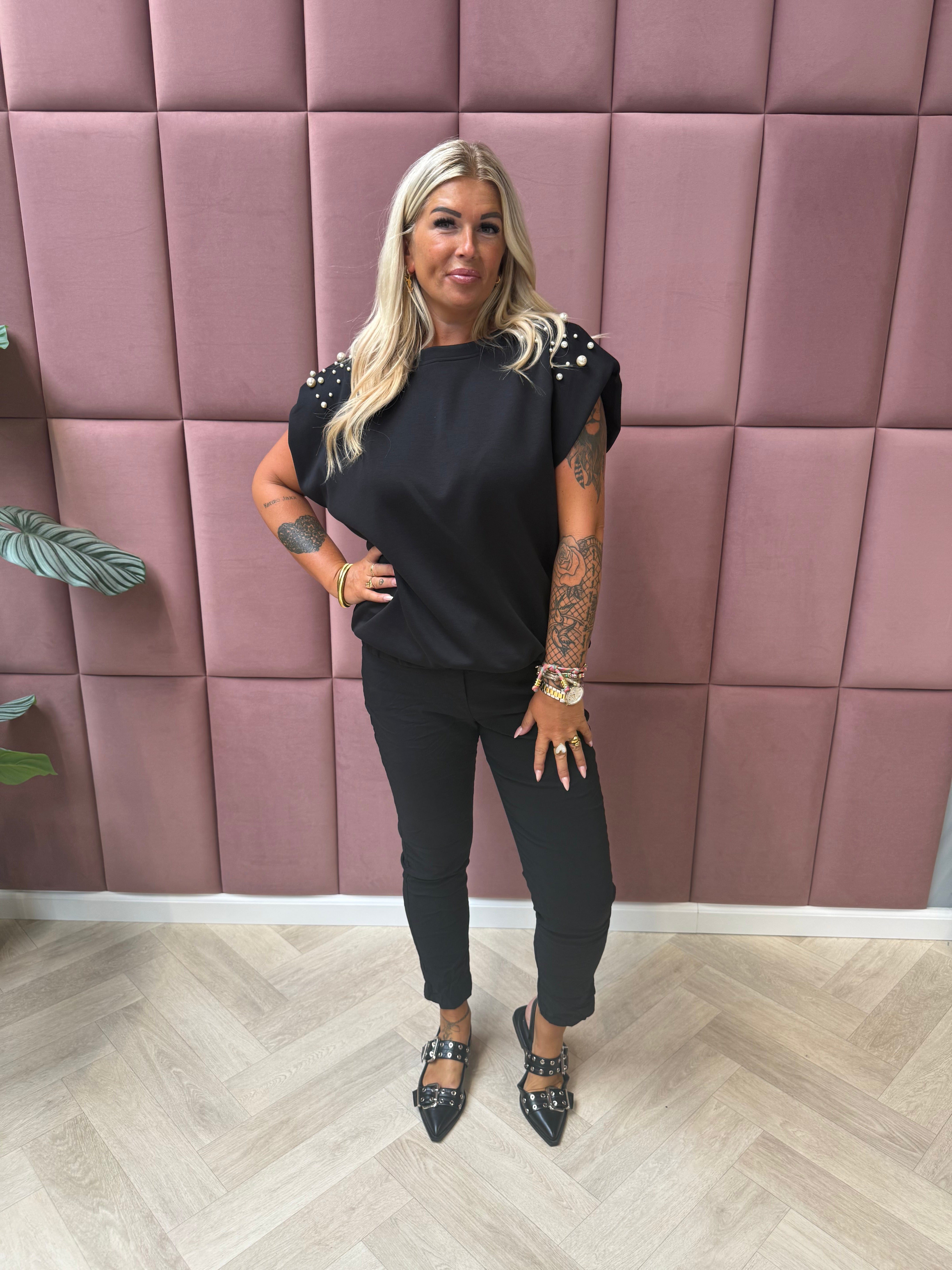 Shirt kapmouwen parels zwart
