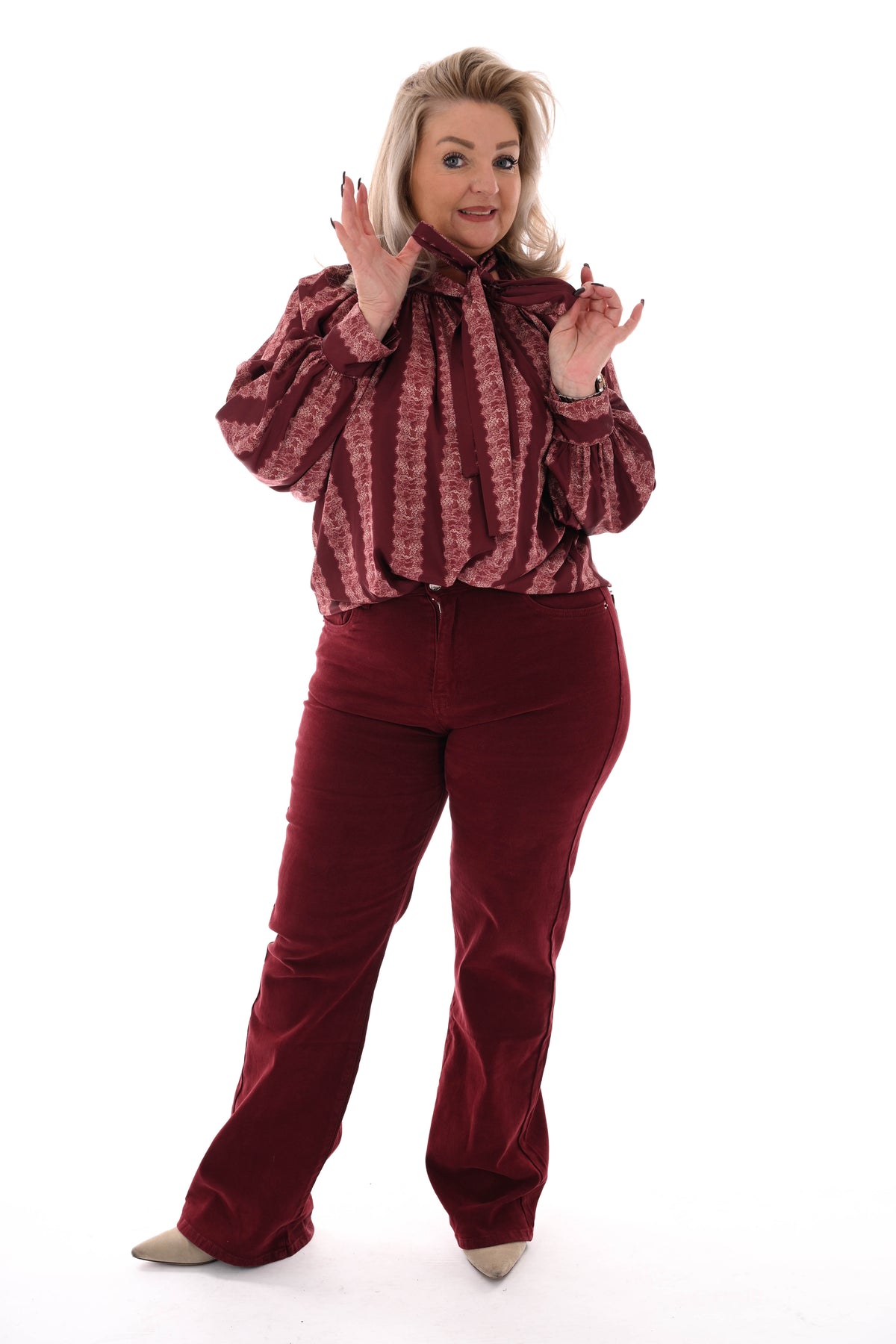 Silky blouse met strik kant detail bordeaux