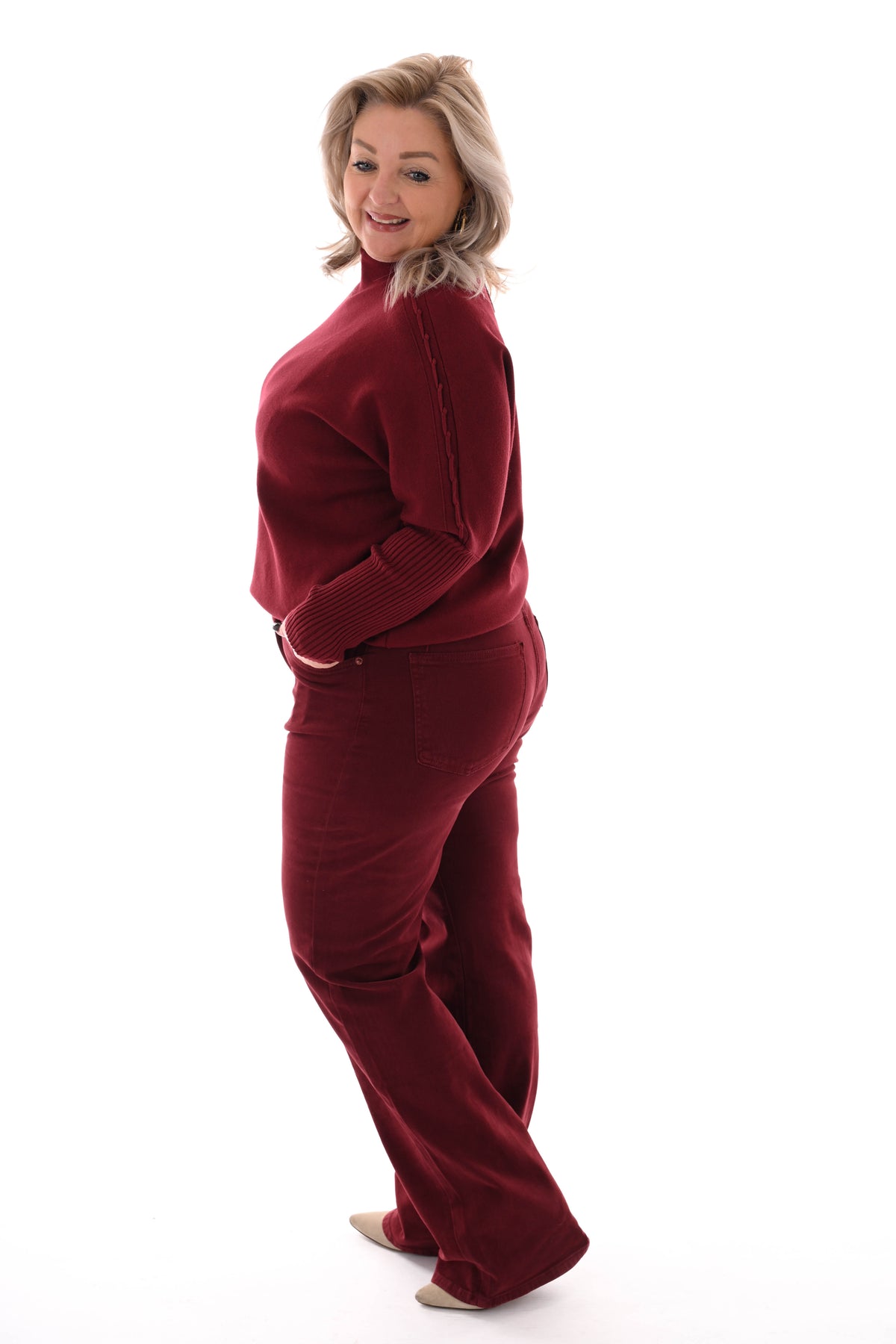 Top turtle neck met schouderdetail bordeaux