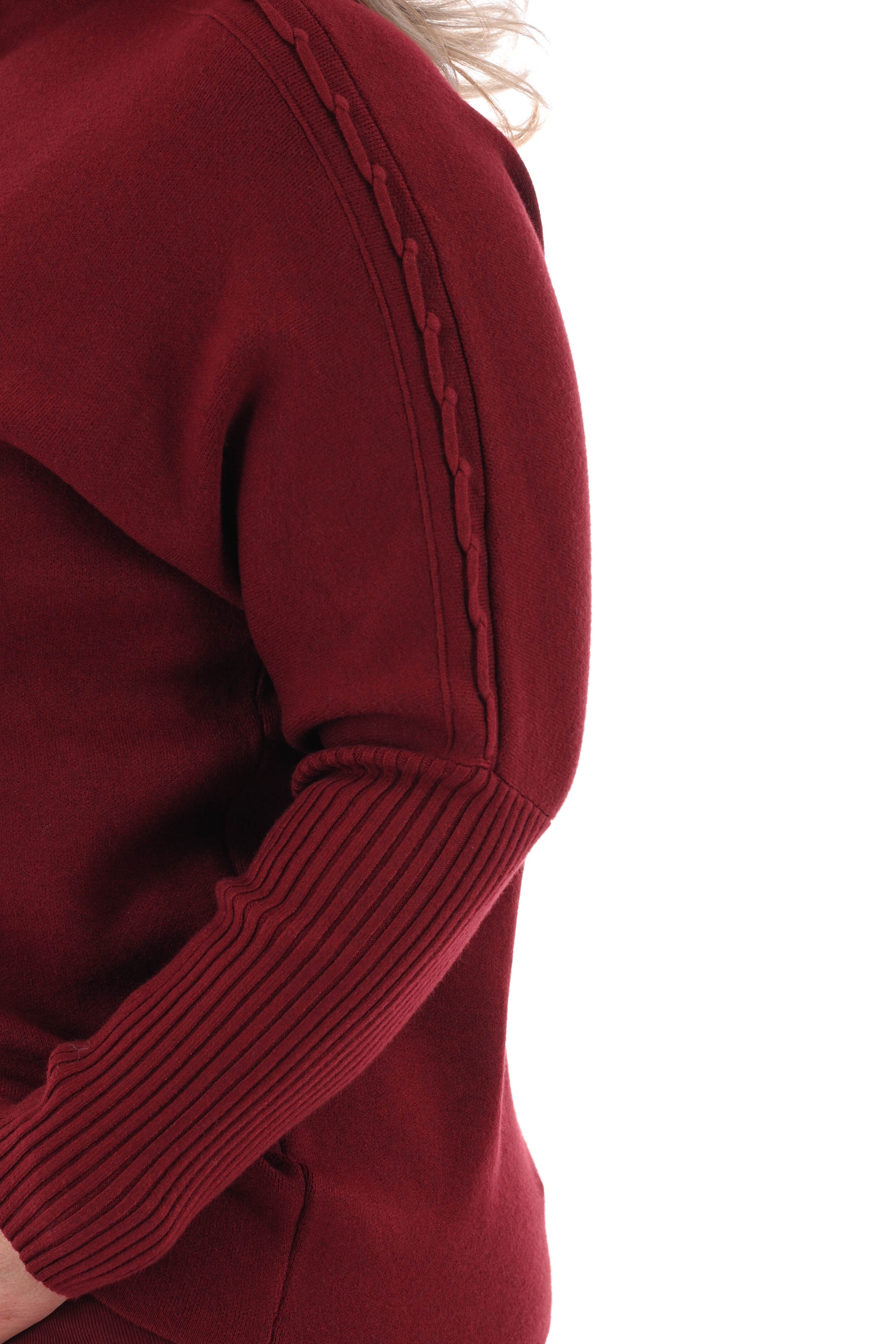 Top turtle neck met schouderdetail bordeaux