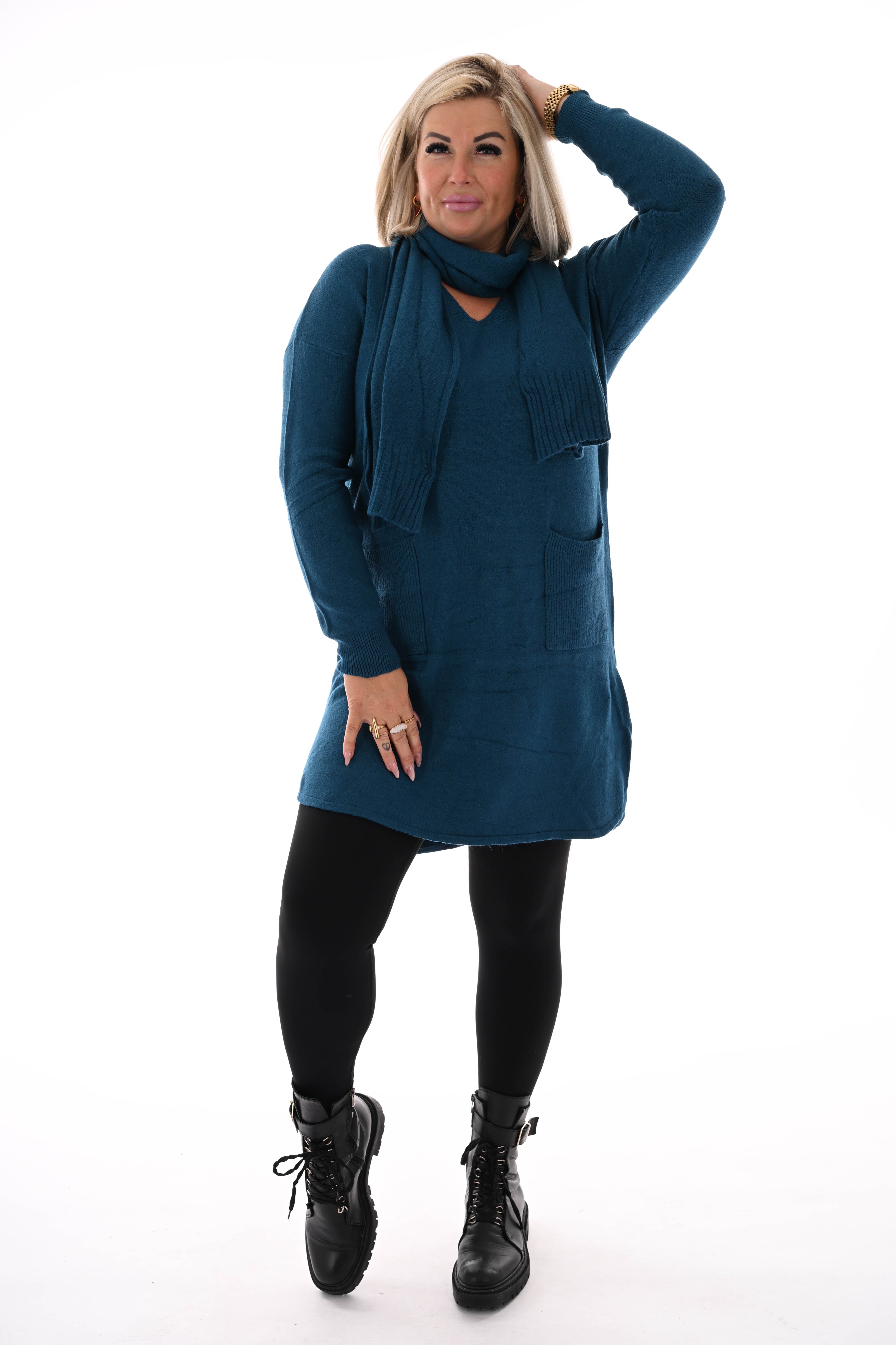 Tuniek met sjaal petrol