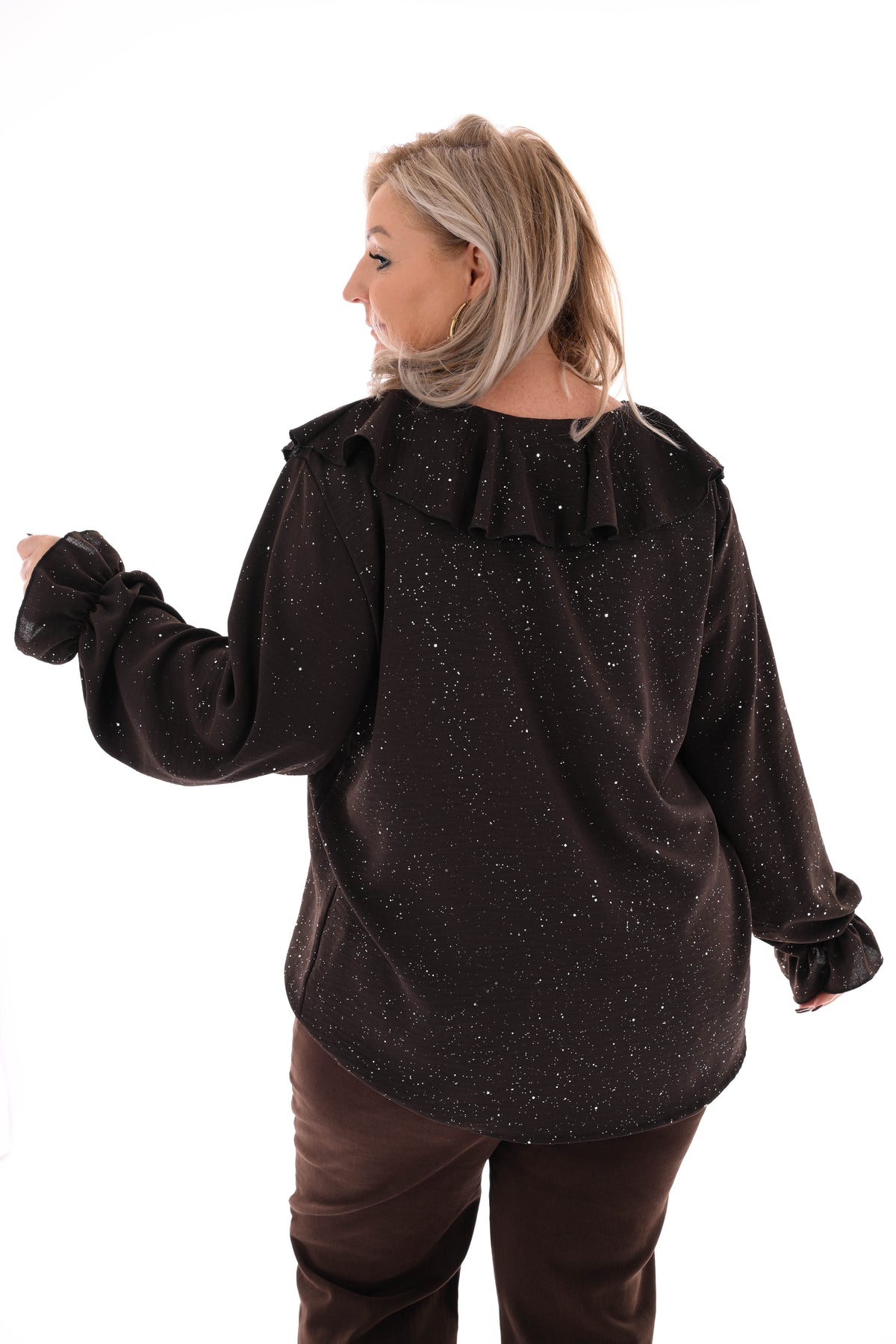 Blouse v-hals roezels glitter donkerbruin