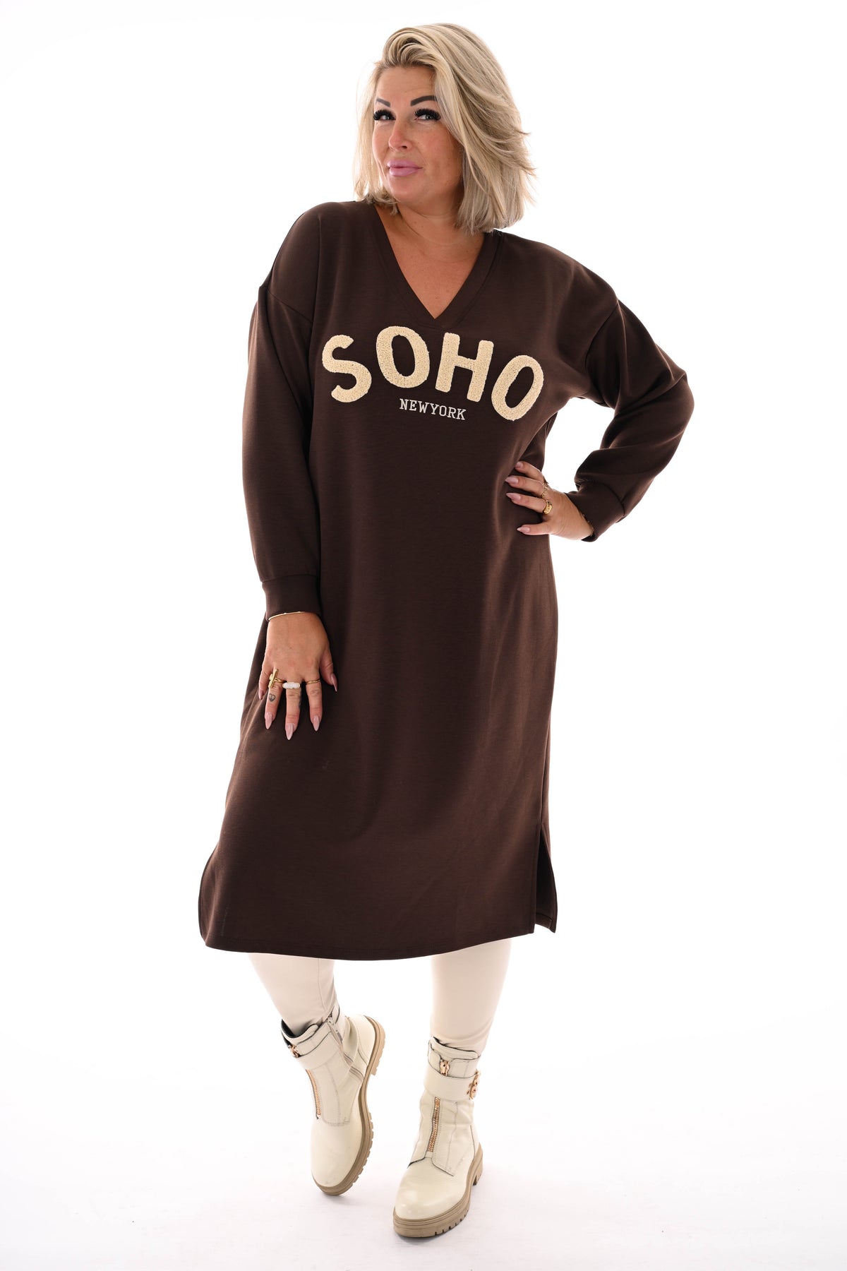 Sweaterdress Soho v-hals bruin