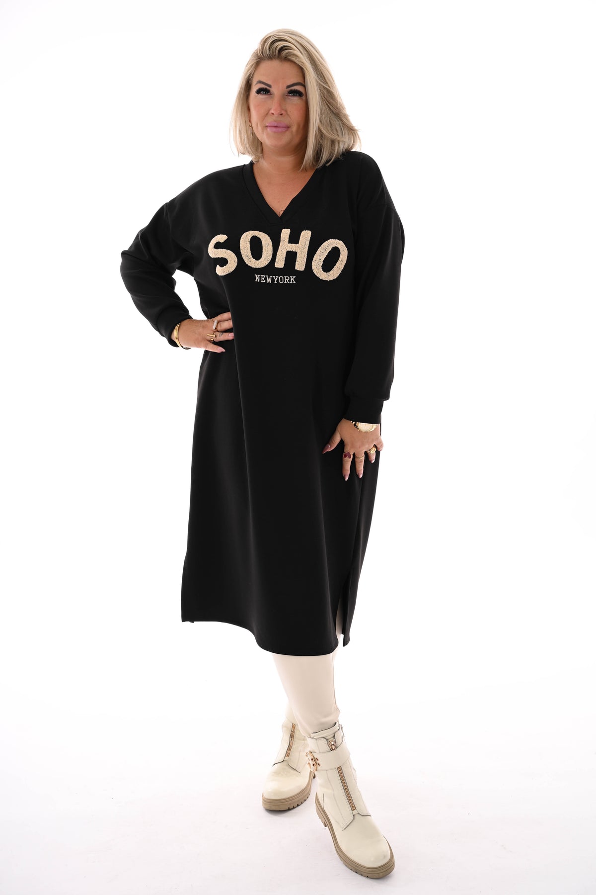 Sweaterdress Soho v-hals zwart