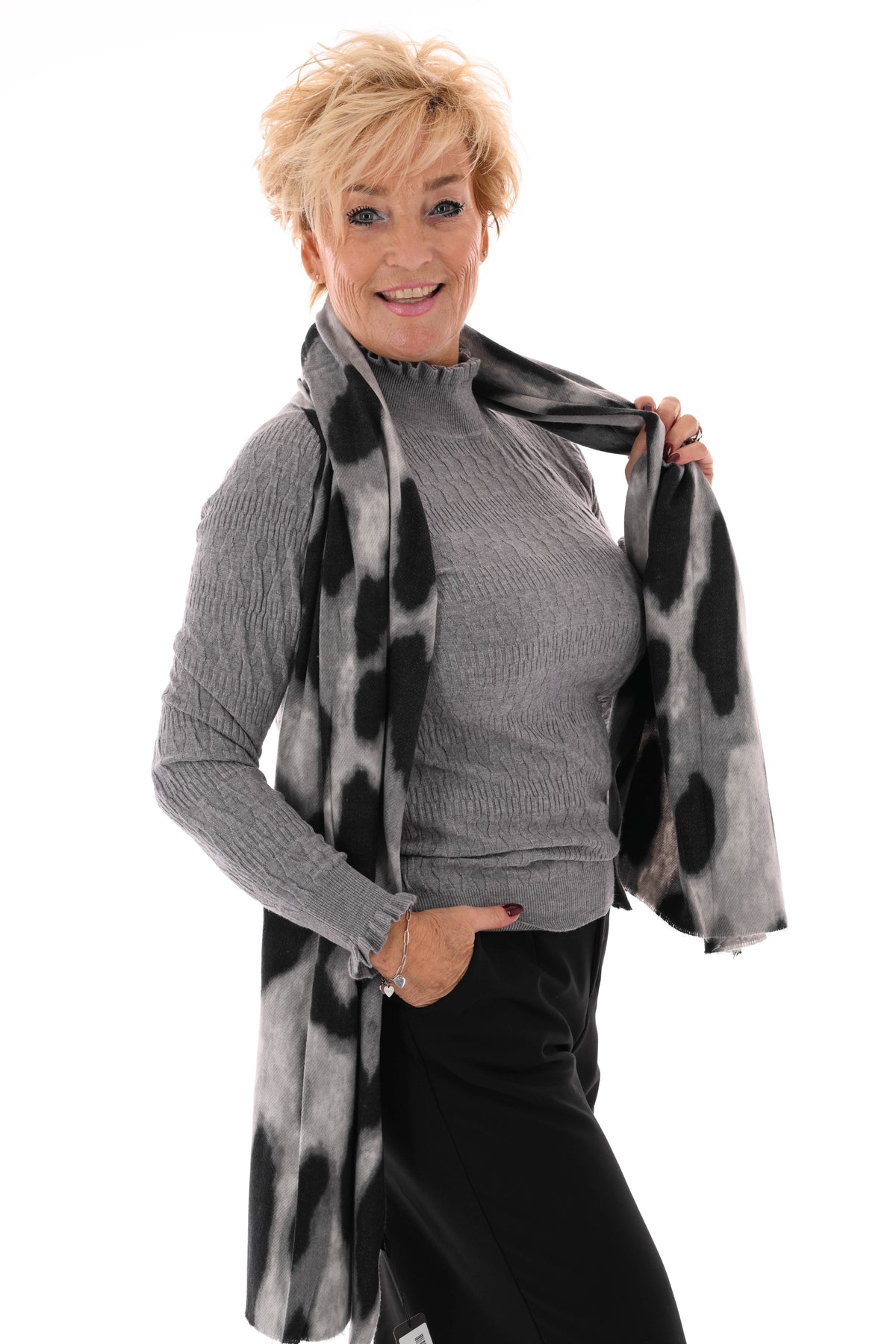 Sjaal grote panter grijs
