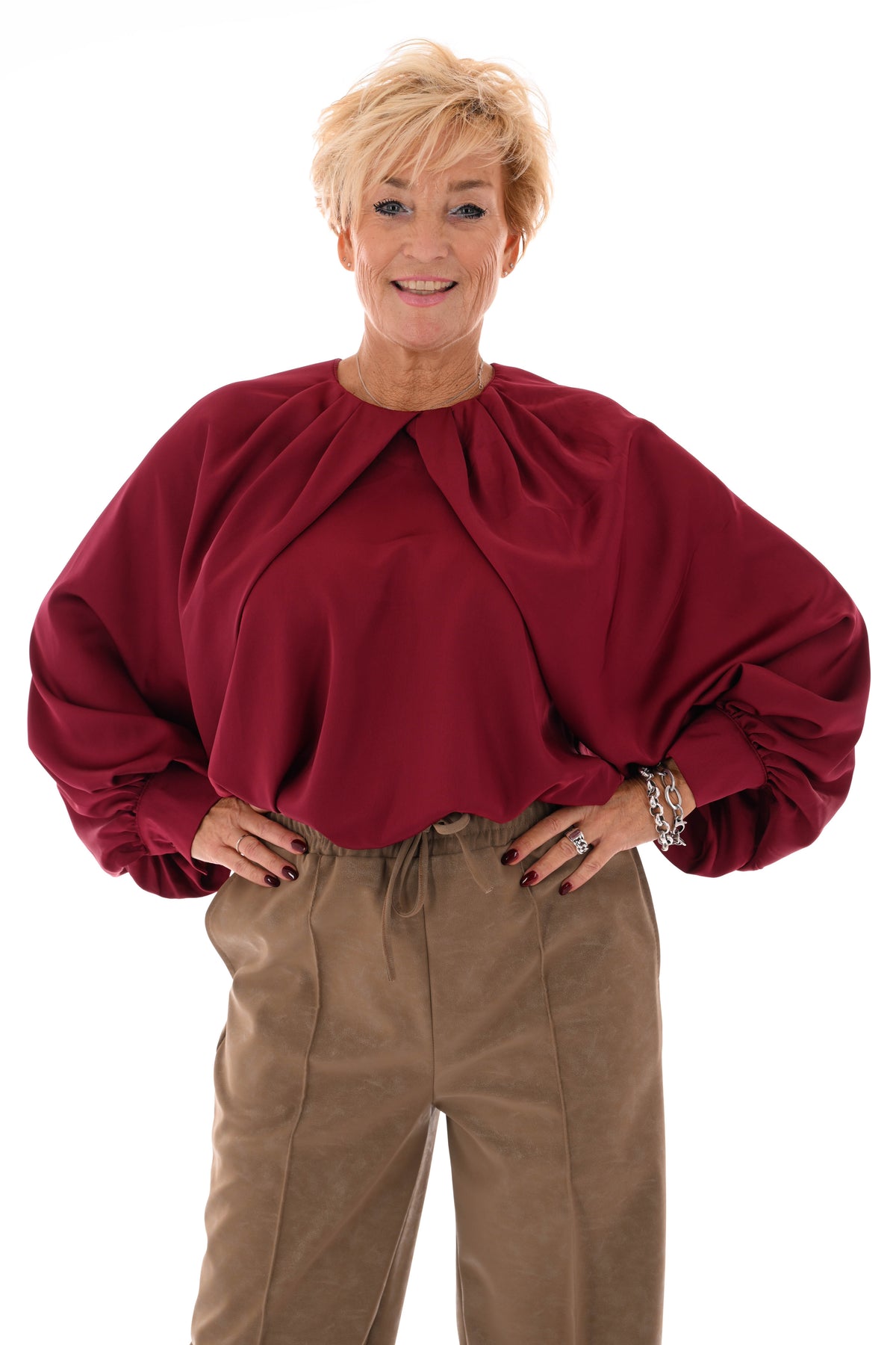 Silky blouse met pofmouwen bordeaux