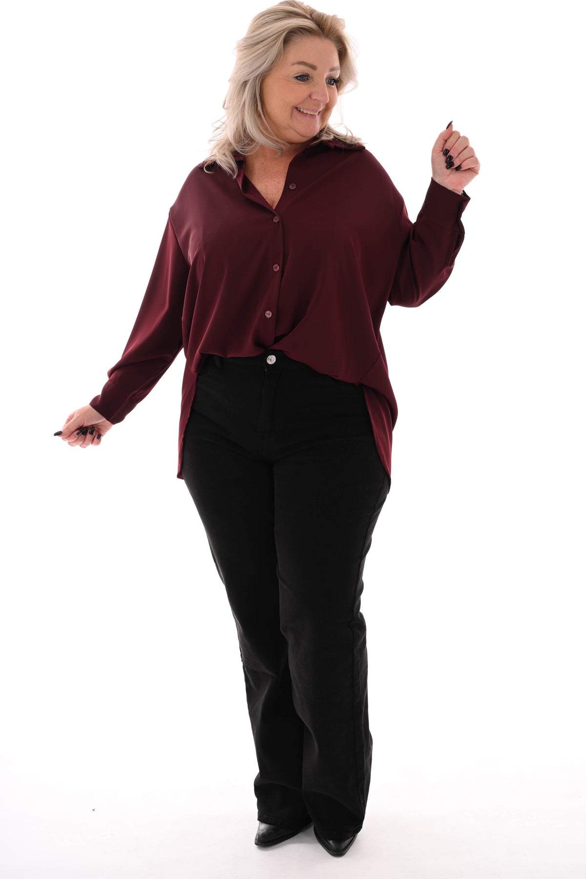 Doorknoop blouse uni aubergine