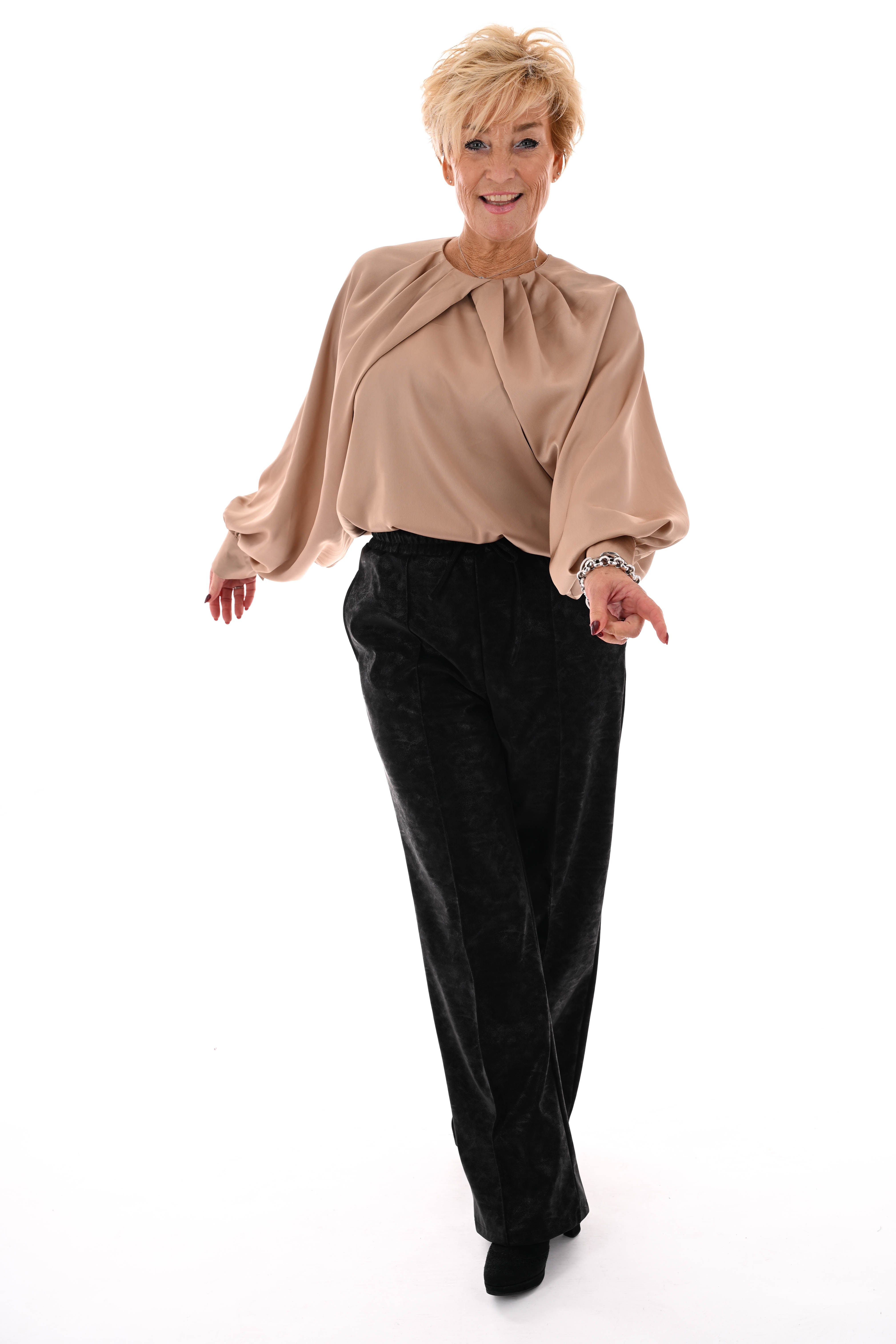 Leatherlook wide leg met elastieken band zwart