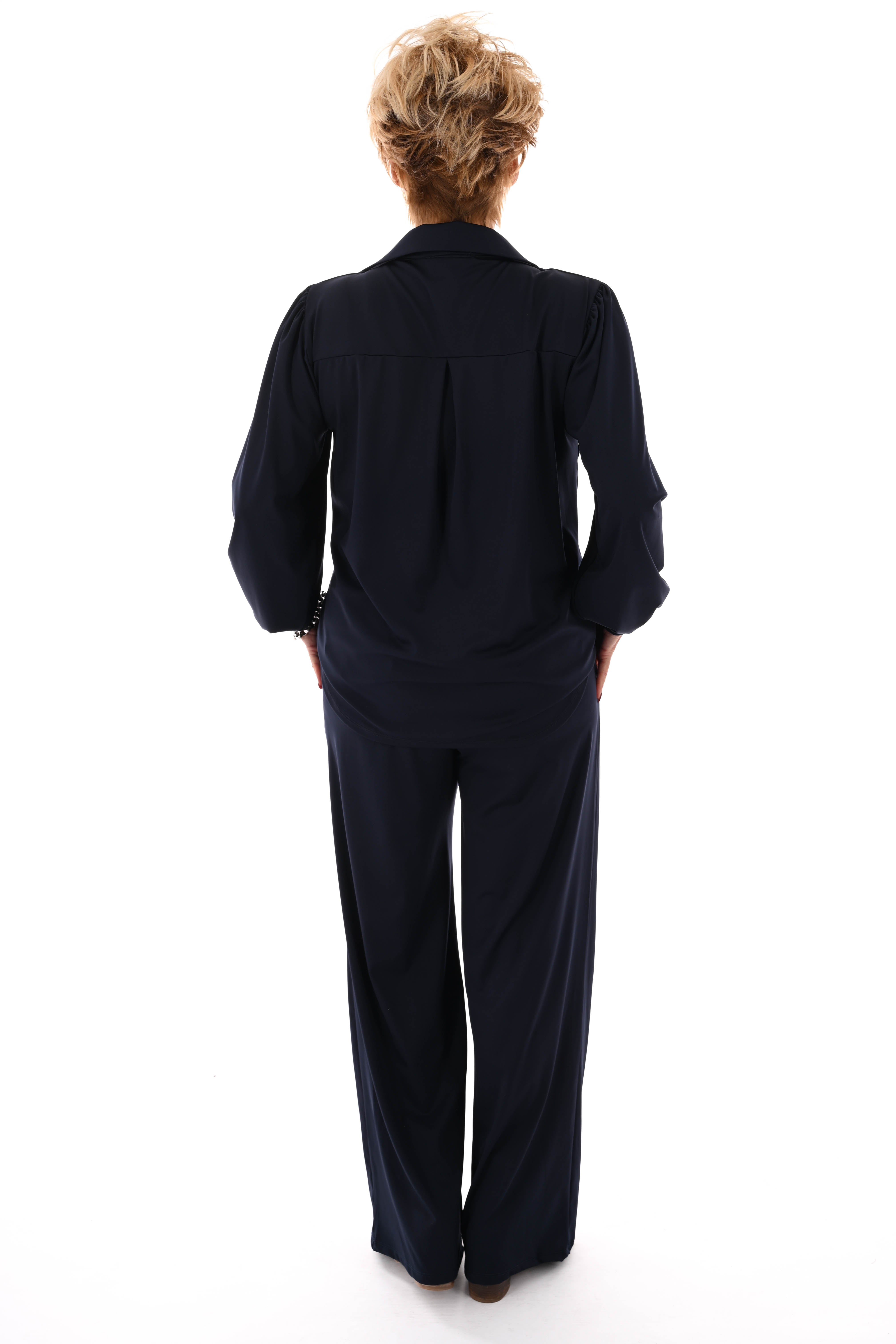 Tweedelig travel pak top v-hals met kraag marineblauw