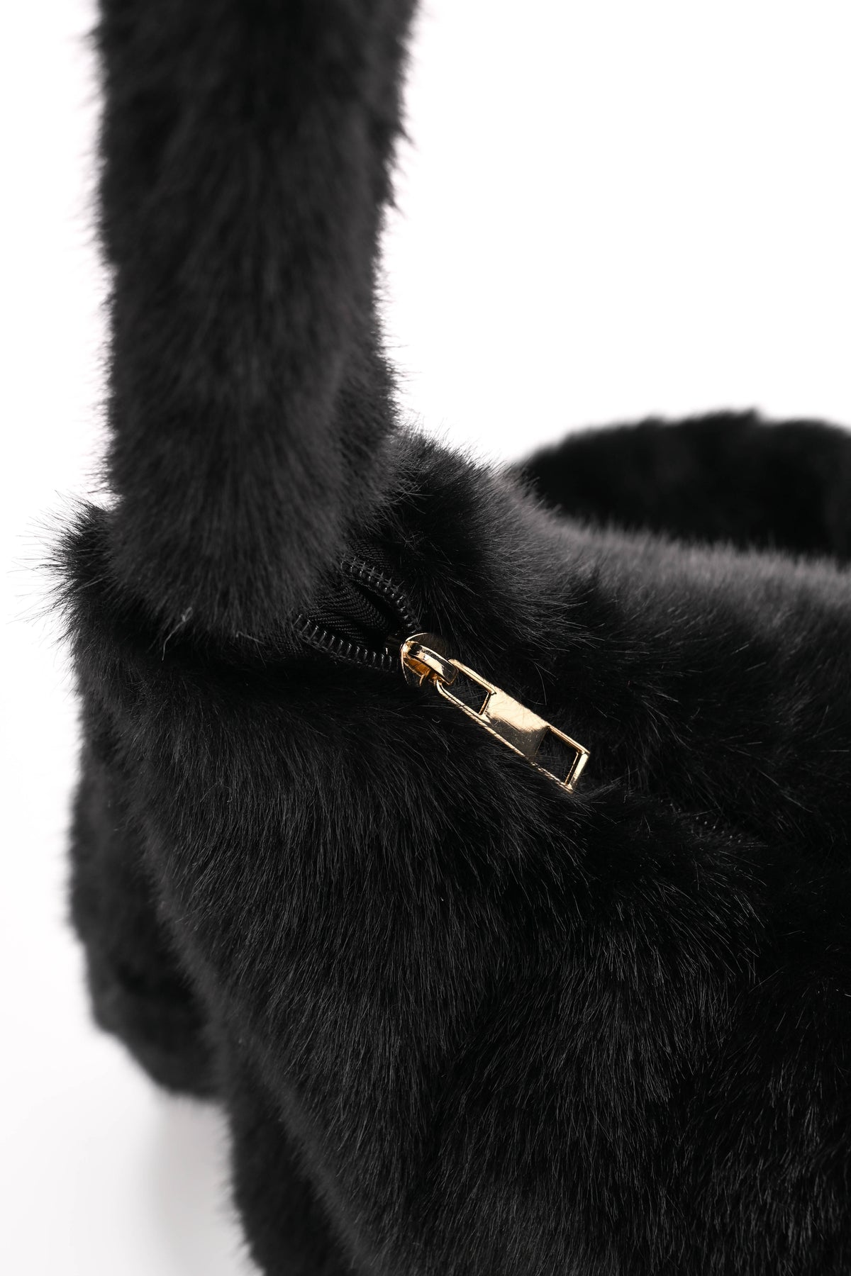 Faux fur crossbody tas zwart