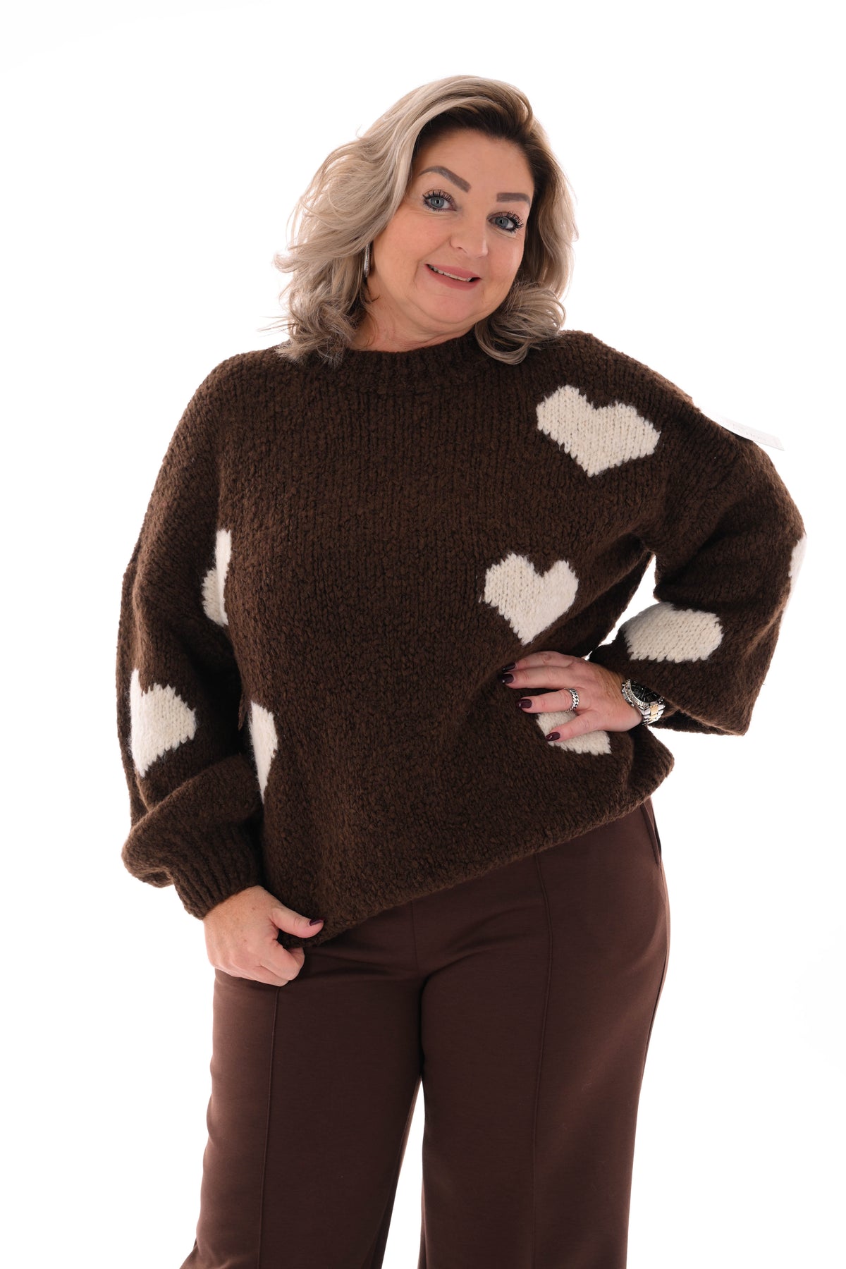 Gebreide trui hartjes bruin