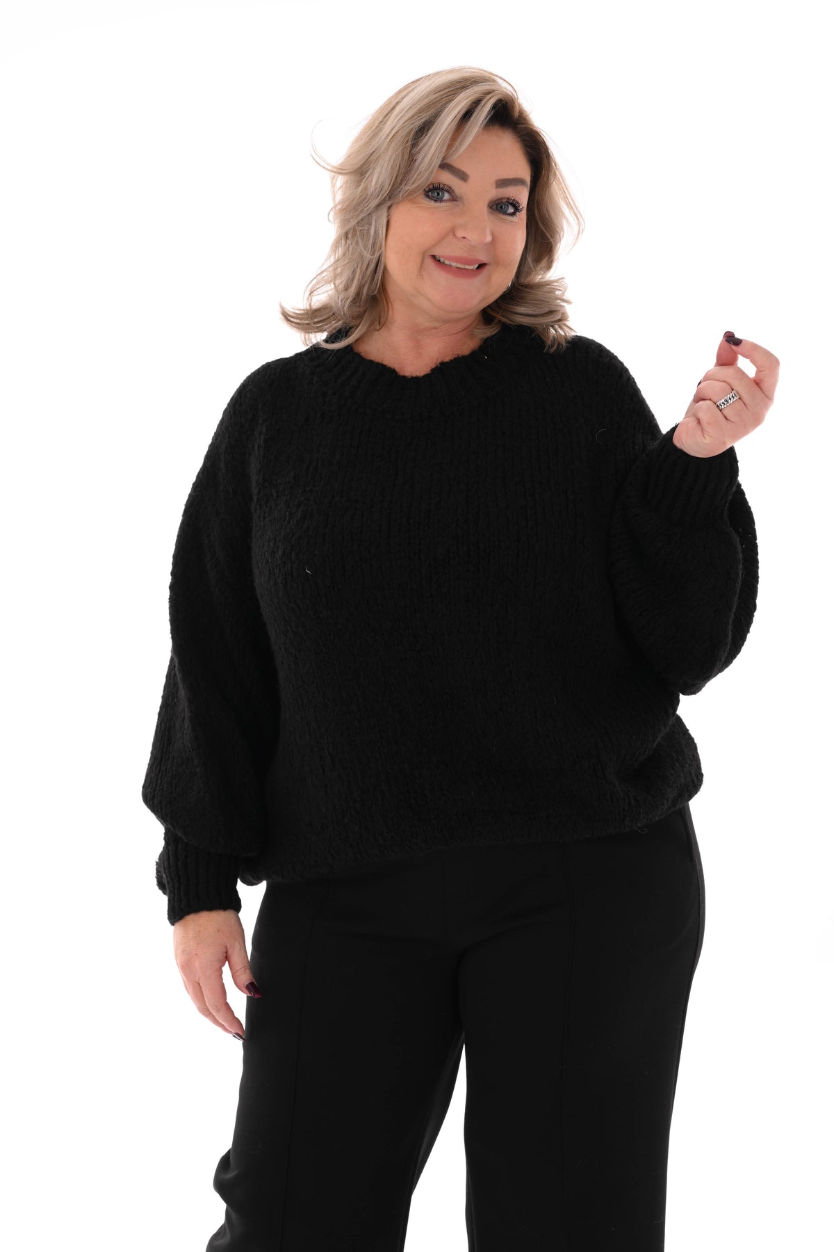 Grof gebreide trui pofmouwen zwart