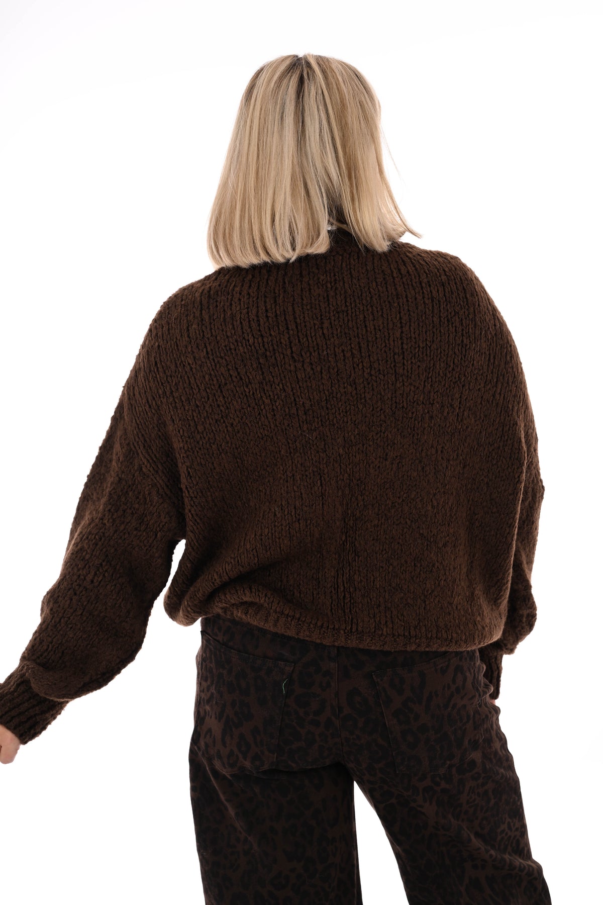Grof gebreide trui pofmouwen donkerbruin