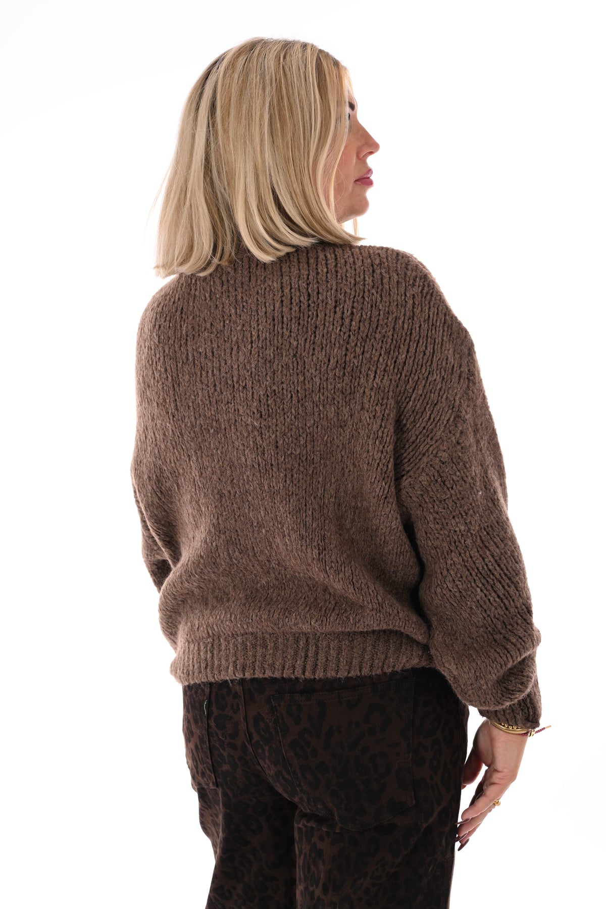 Grof gebreide trui pofmouwen lichtbruin