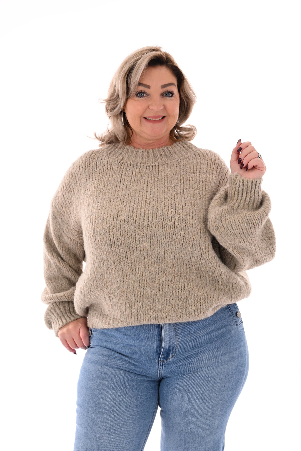 Grof gebreide trui pofmouwen beige