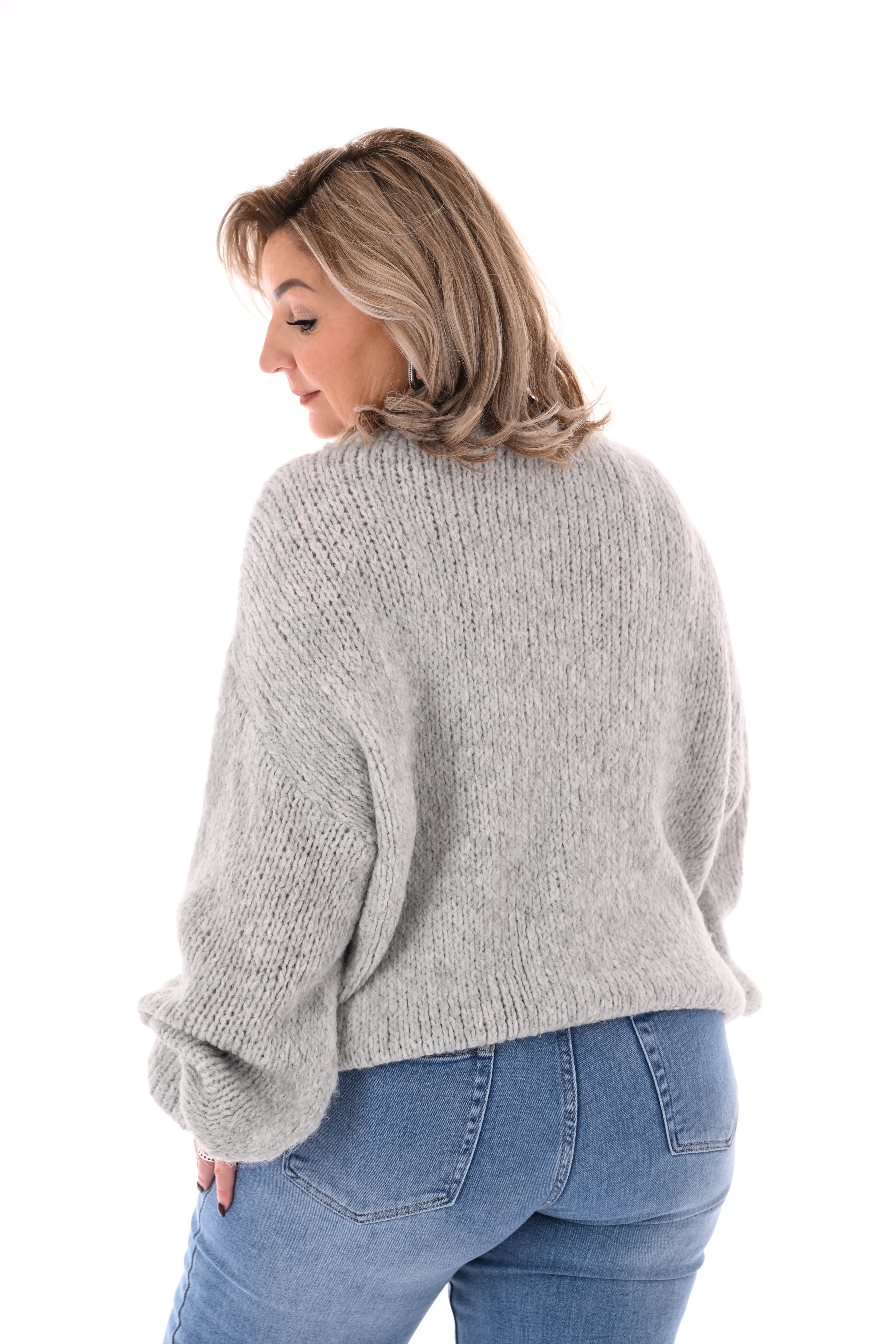 Grof gebreide trui pofmouwen lichtgrijs