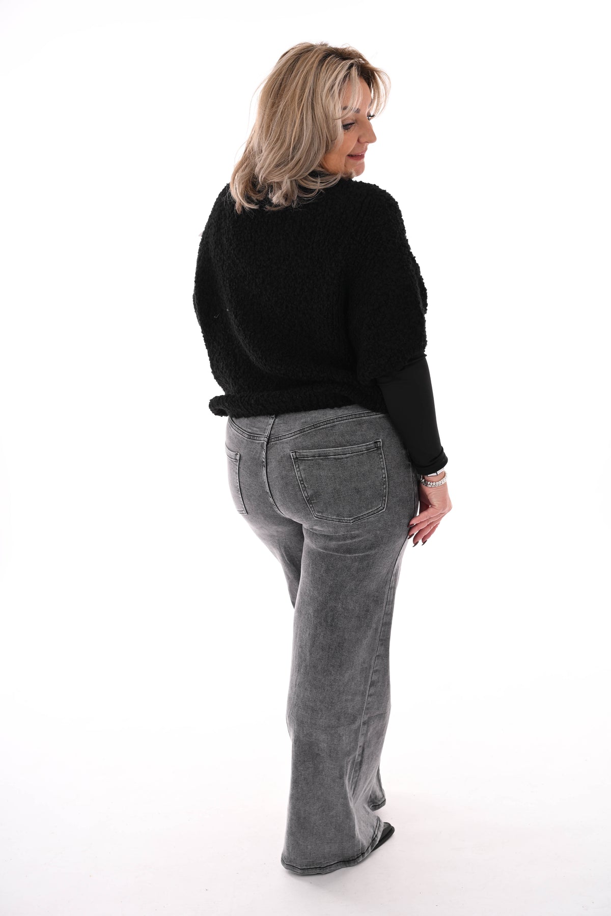 Boucle trui korte mouwen zwart