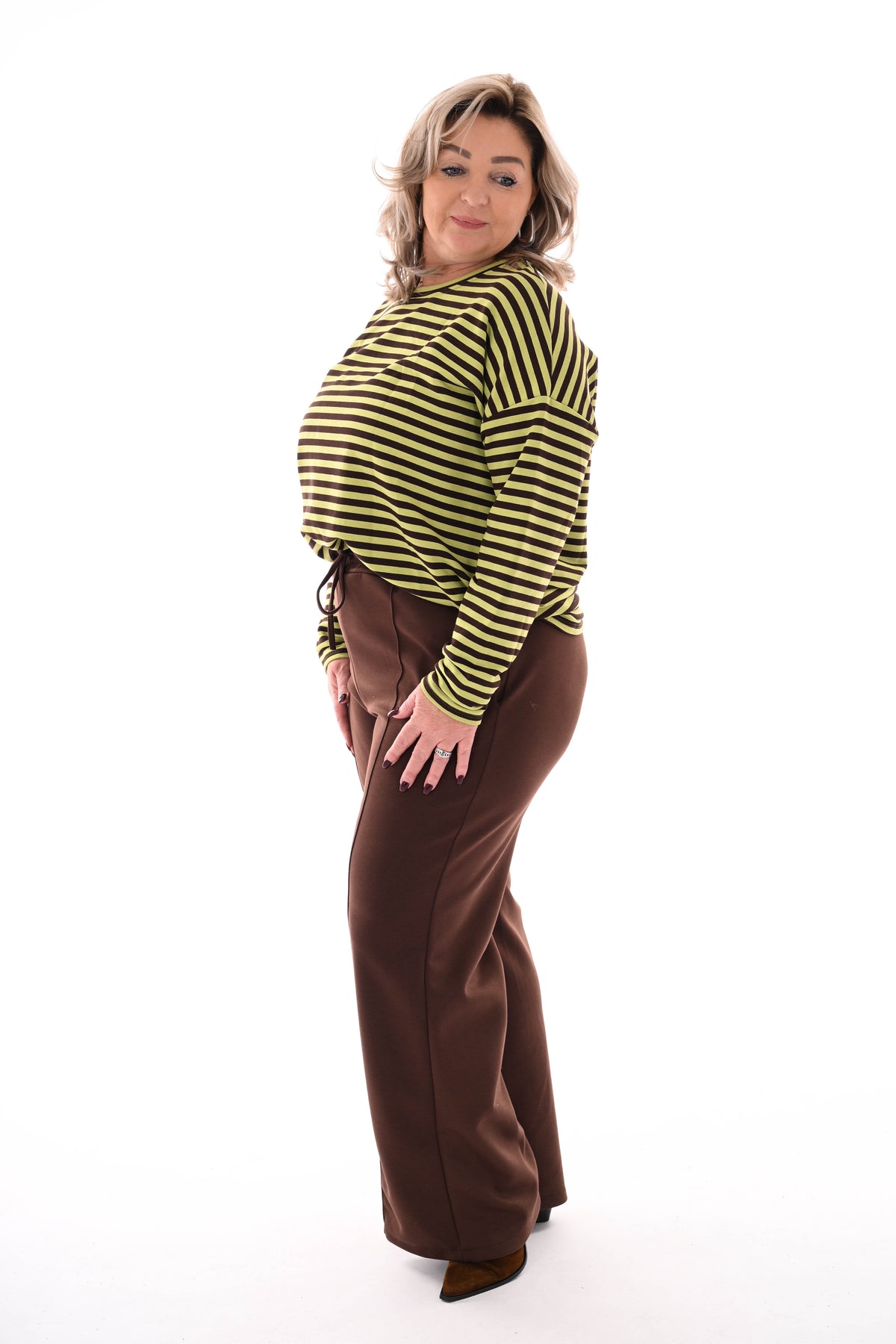 Gestreepte sweater donkerbruin/ pistache