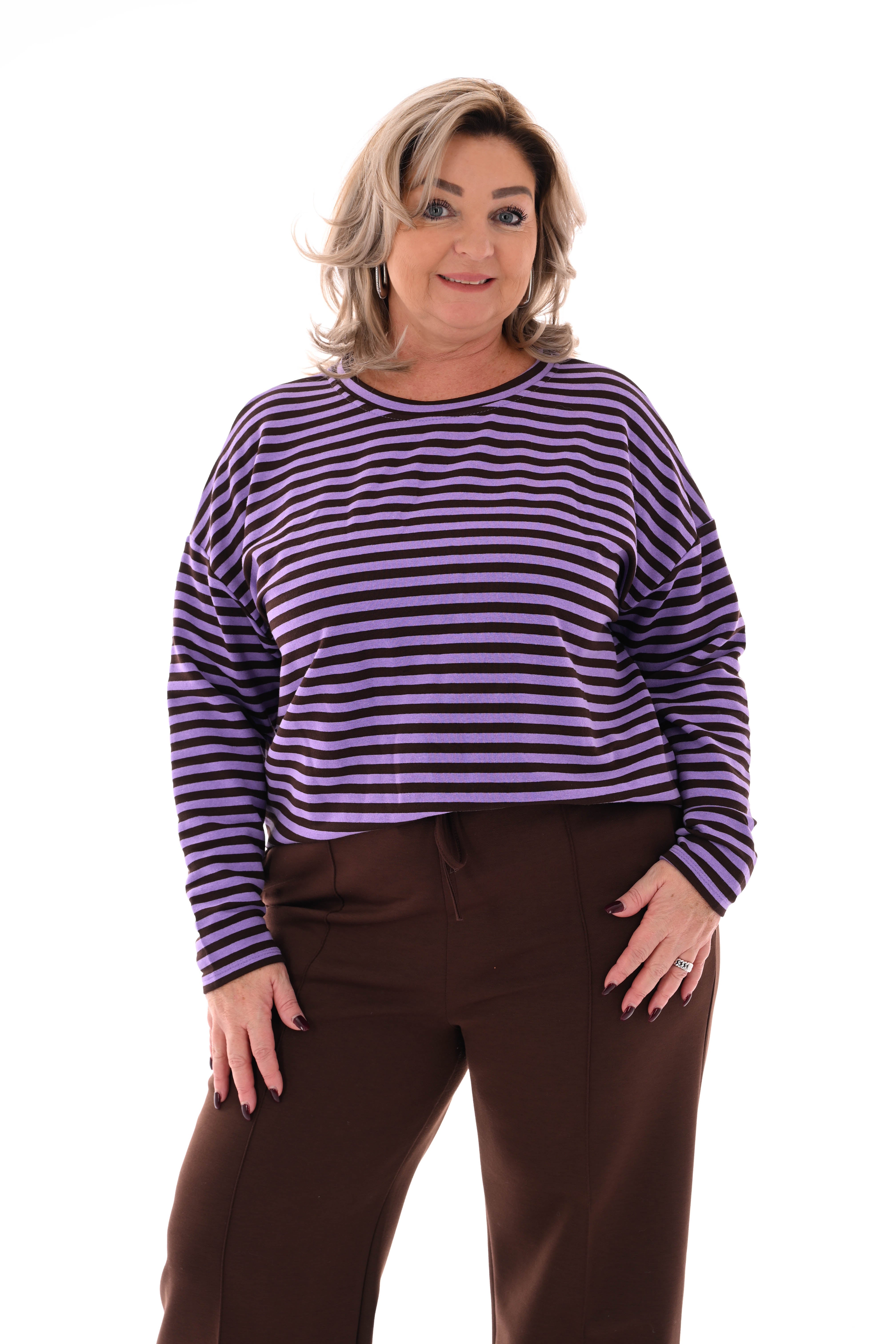 Gestreepte sweater donkerbruin/ lila