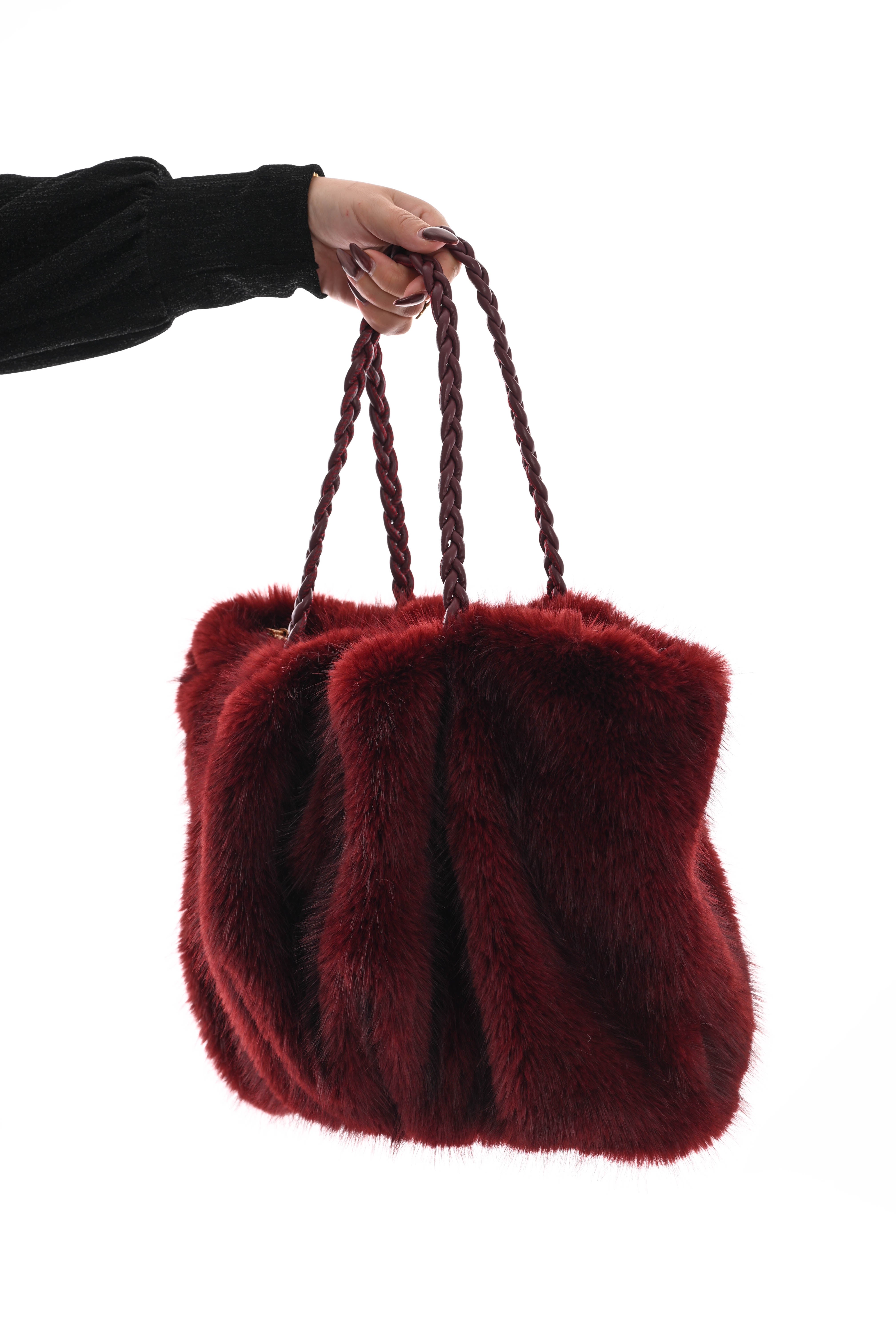 Handtas faux fur dun gevlochten handvat bordeaux