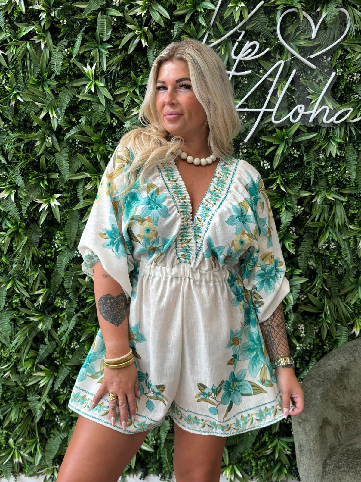 Playsuit lelies v-hals roomwit/turquoise