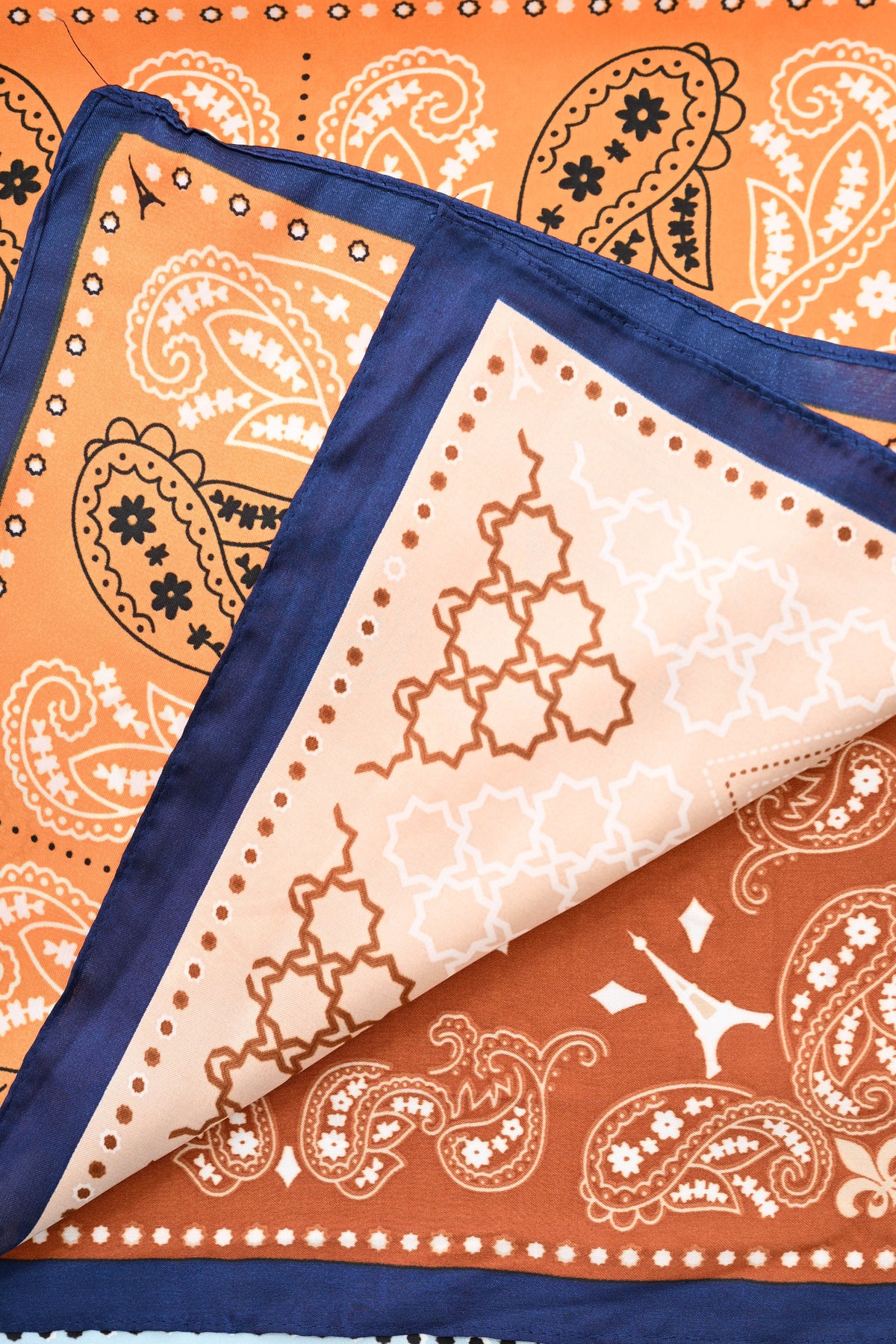 Kort sjaaltje paisley blauw