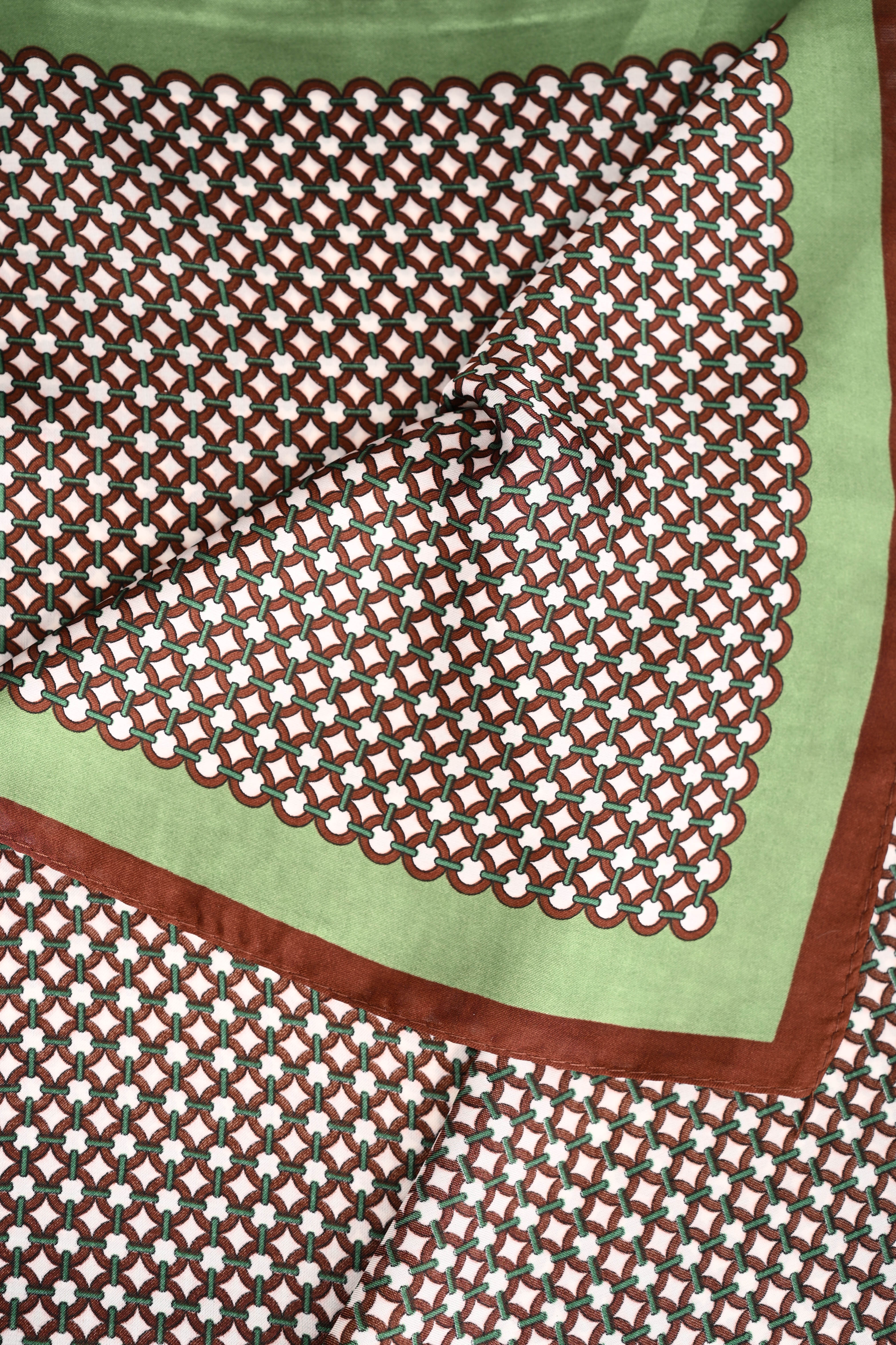 Kort sjaaltje cirkels bruin