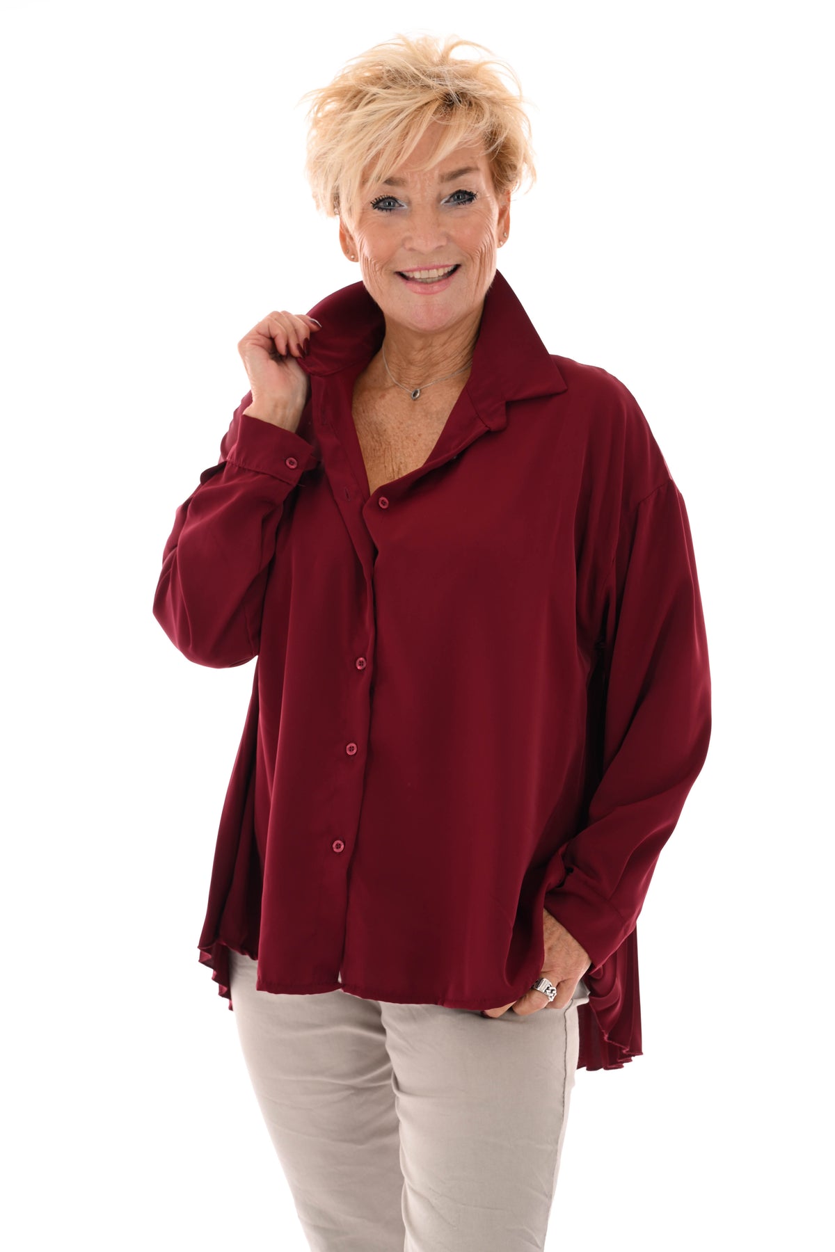 Doorknoop blouse uni plisse rug bordeaux