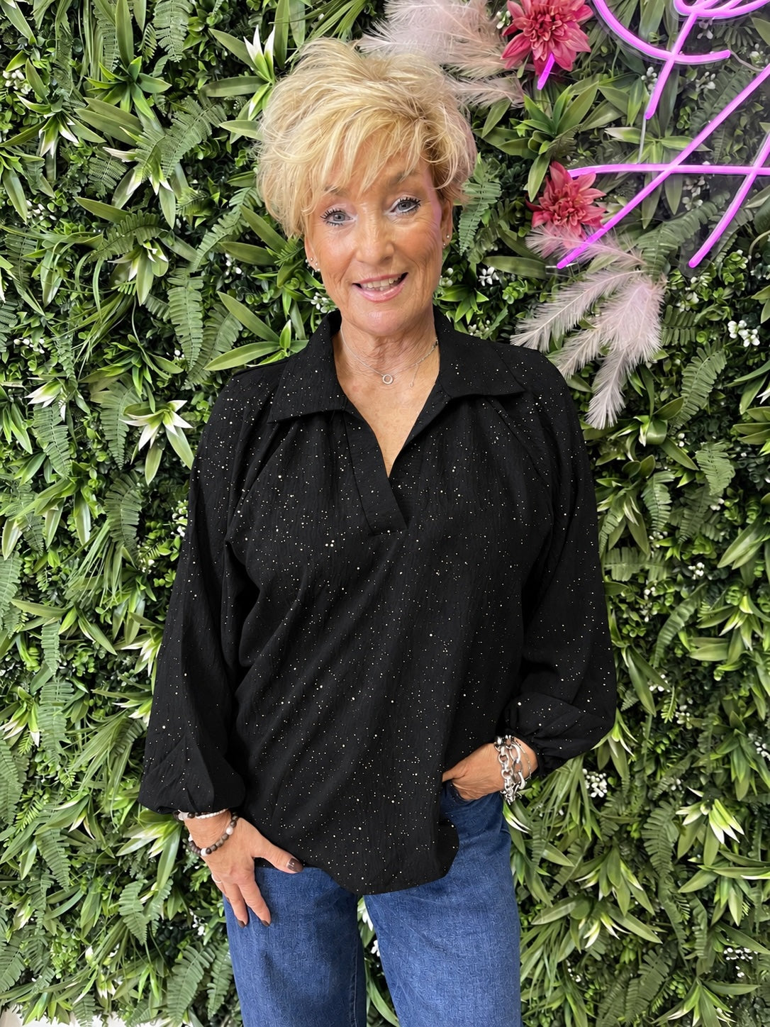 Top lange mouwen glitter v-hals met kraag zwart