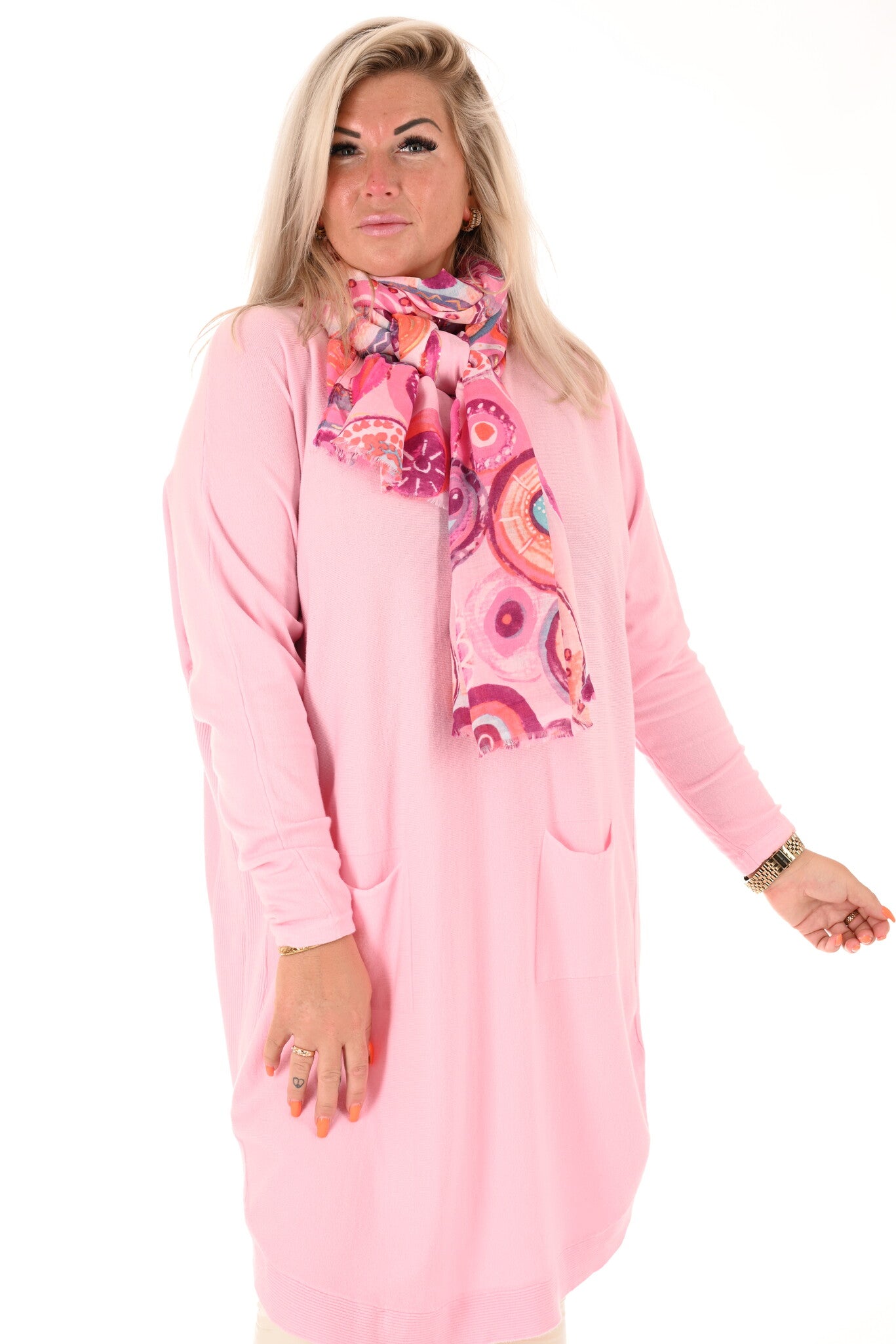 Lange trui met knoopjes licht roze